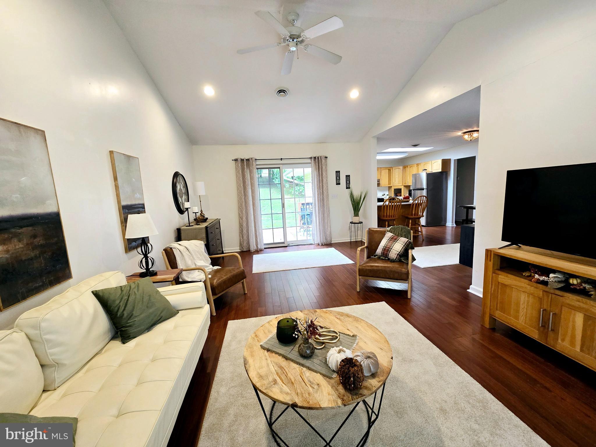 RAWLINGS HEIGHTS - Residential