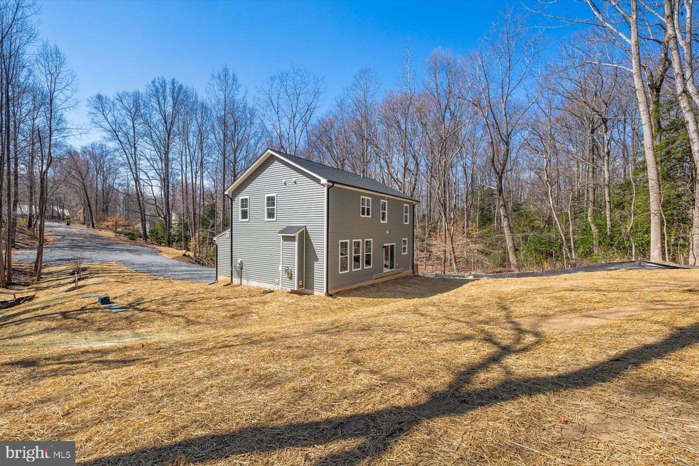 PRESIDENTIAL LAKES - Residential