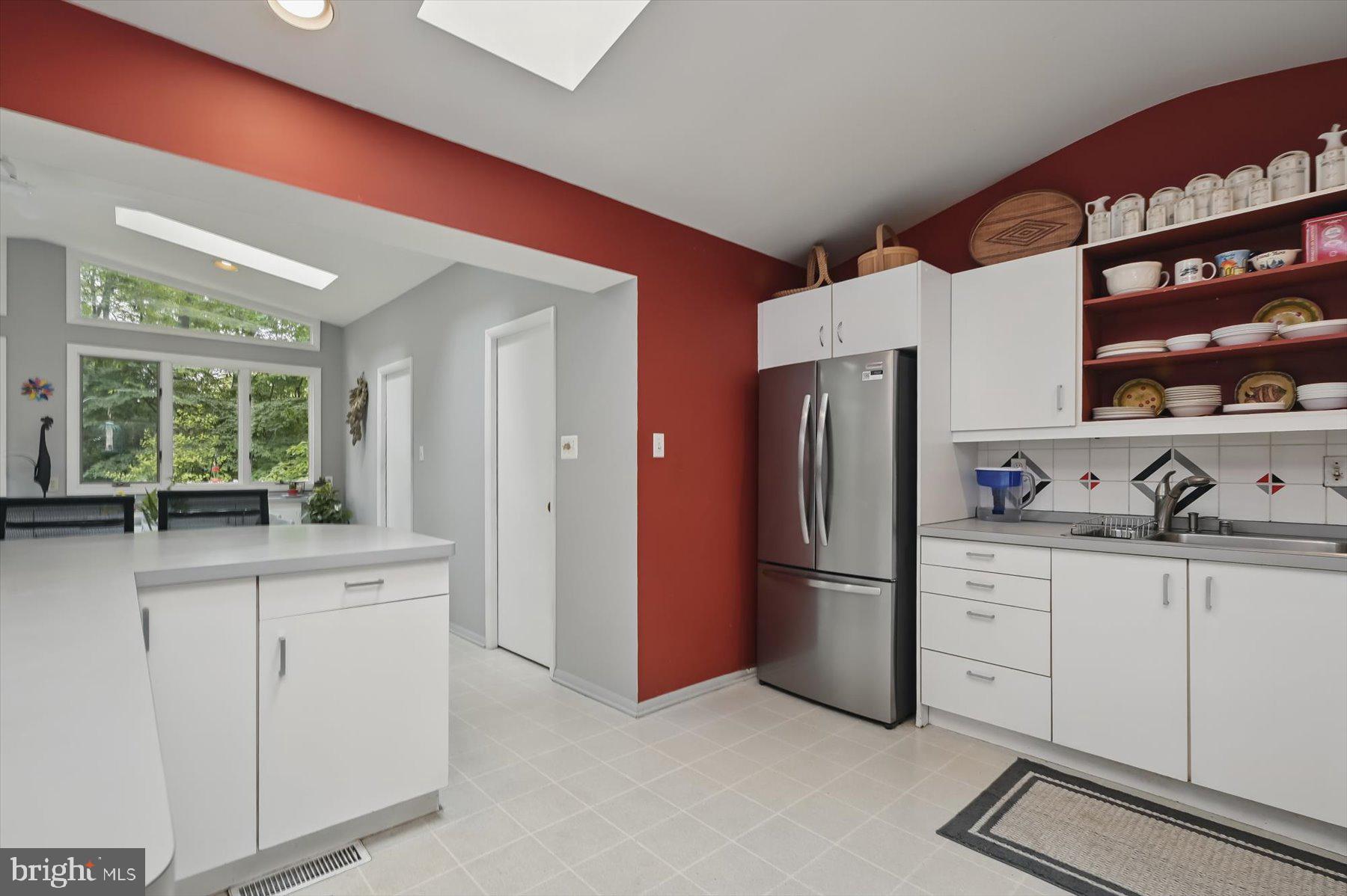 CARDEROCK SPRINGS - Residential