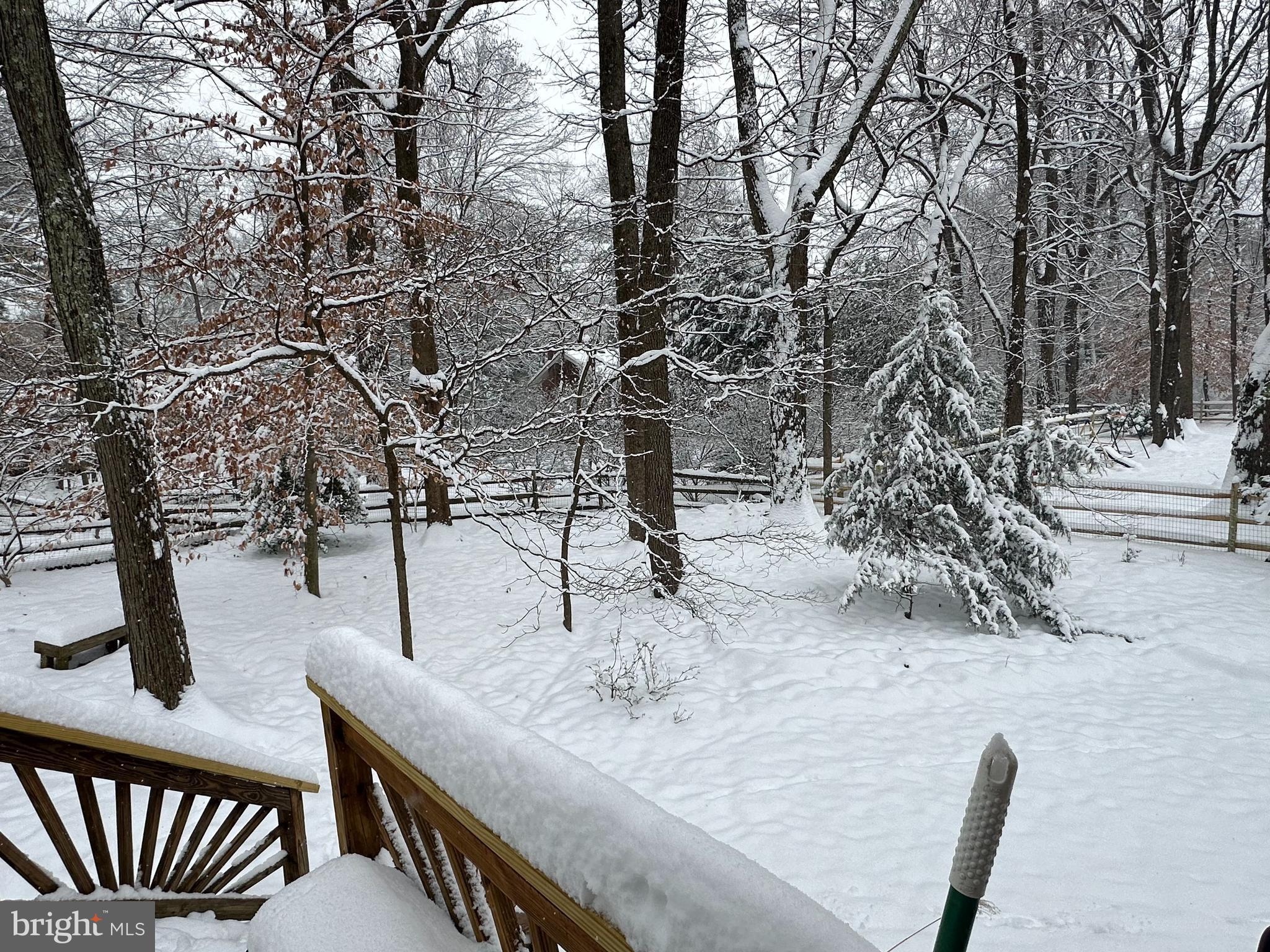 CARDEROCK SPRINGS - Residential