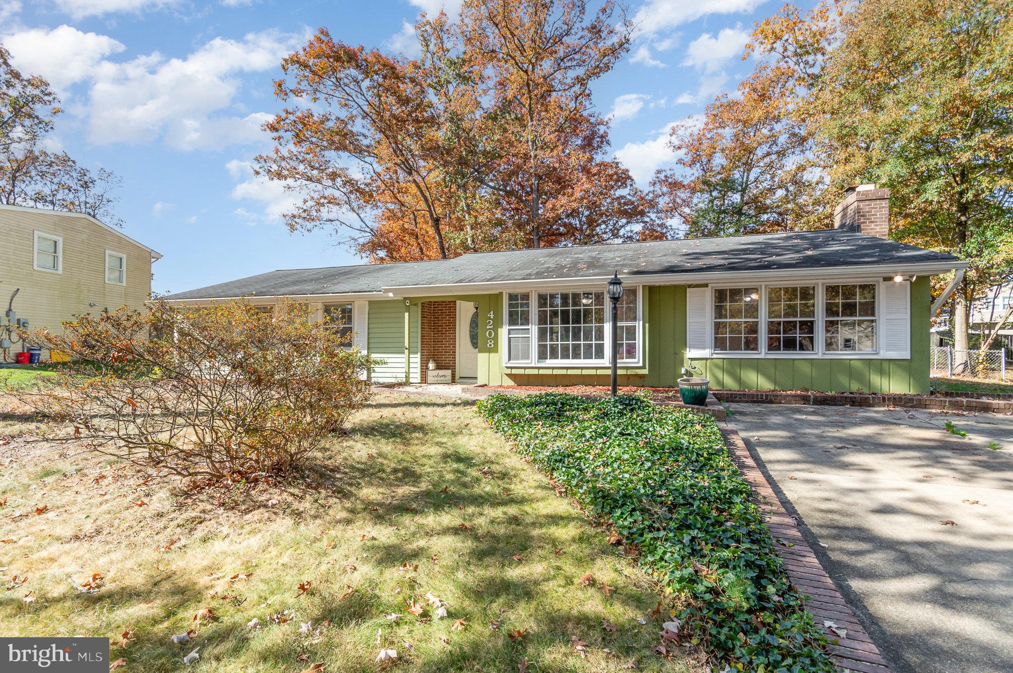 4208 SANDWICH CIRCLE