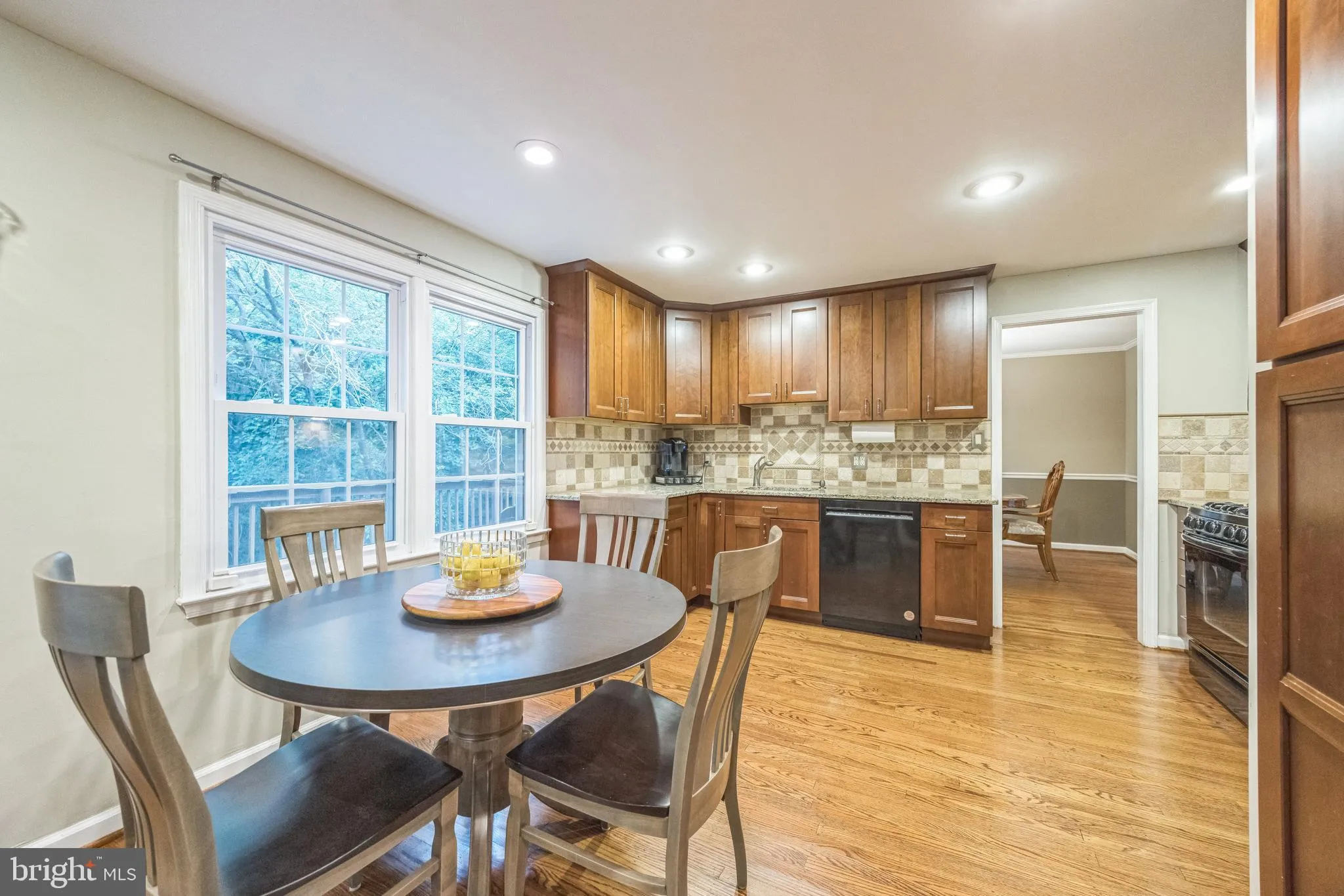 Cherry Hill, New Jersey 08003, United States, 4 Bedrooms Bedrooms, ,3 BathroomsBathrooms,Residential,Pending,191129