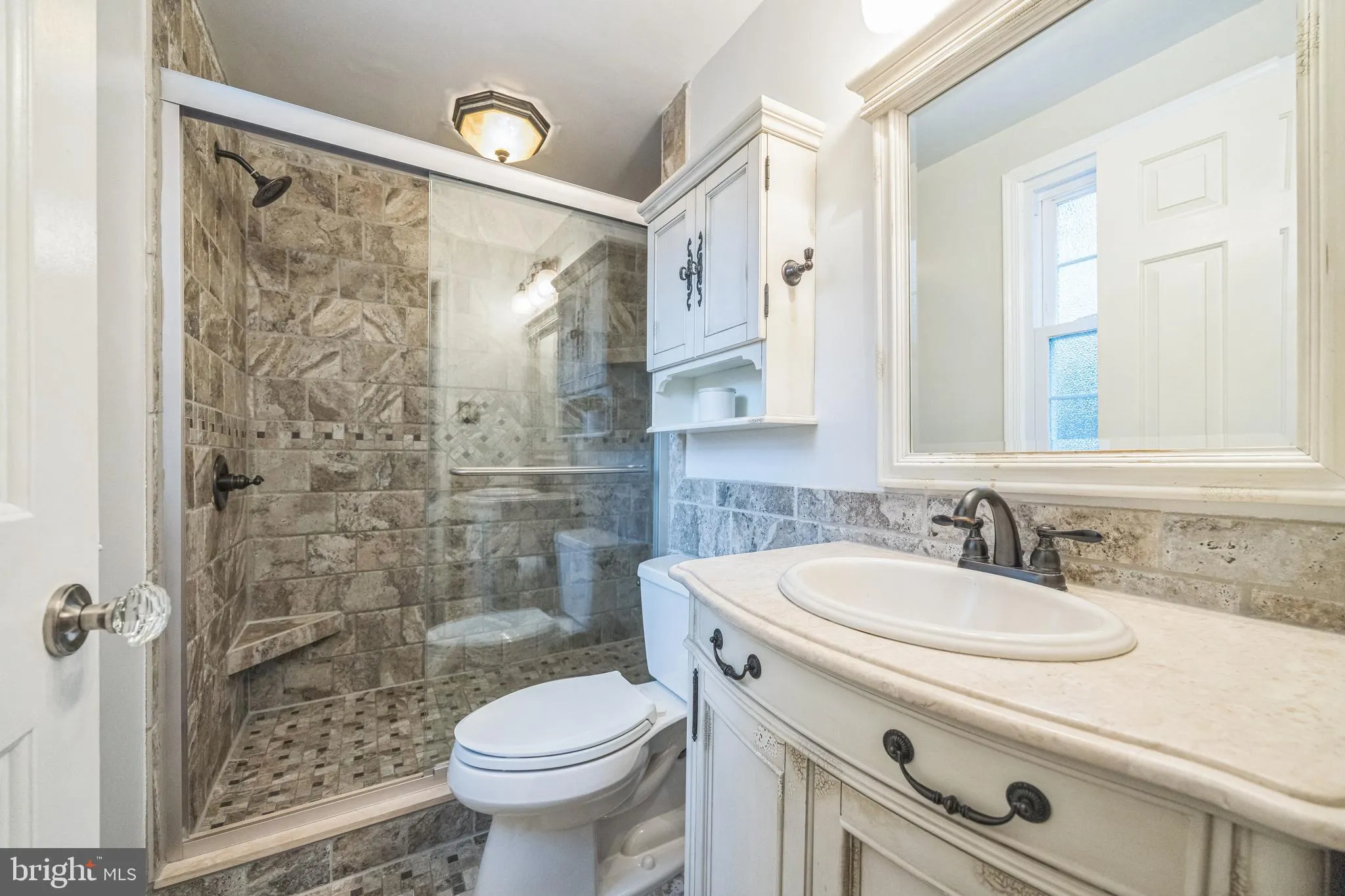 Cherry Hill, New Jersey 08003, United States, 4 Bedrooms Bedrooms, ,3 BathroomsBathrooms,Residential,Pending,191129