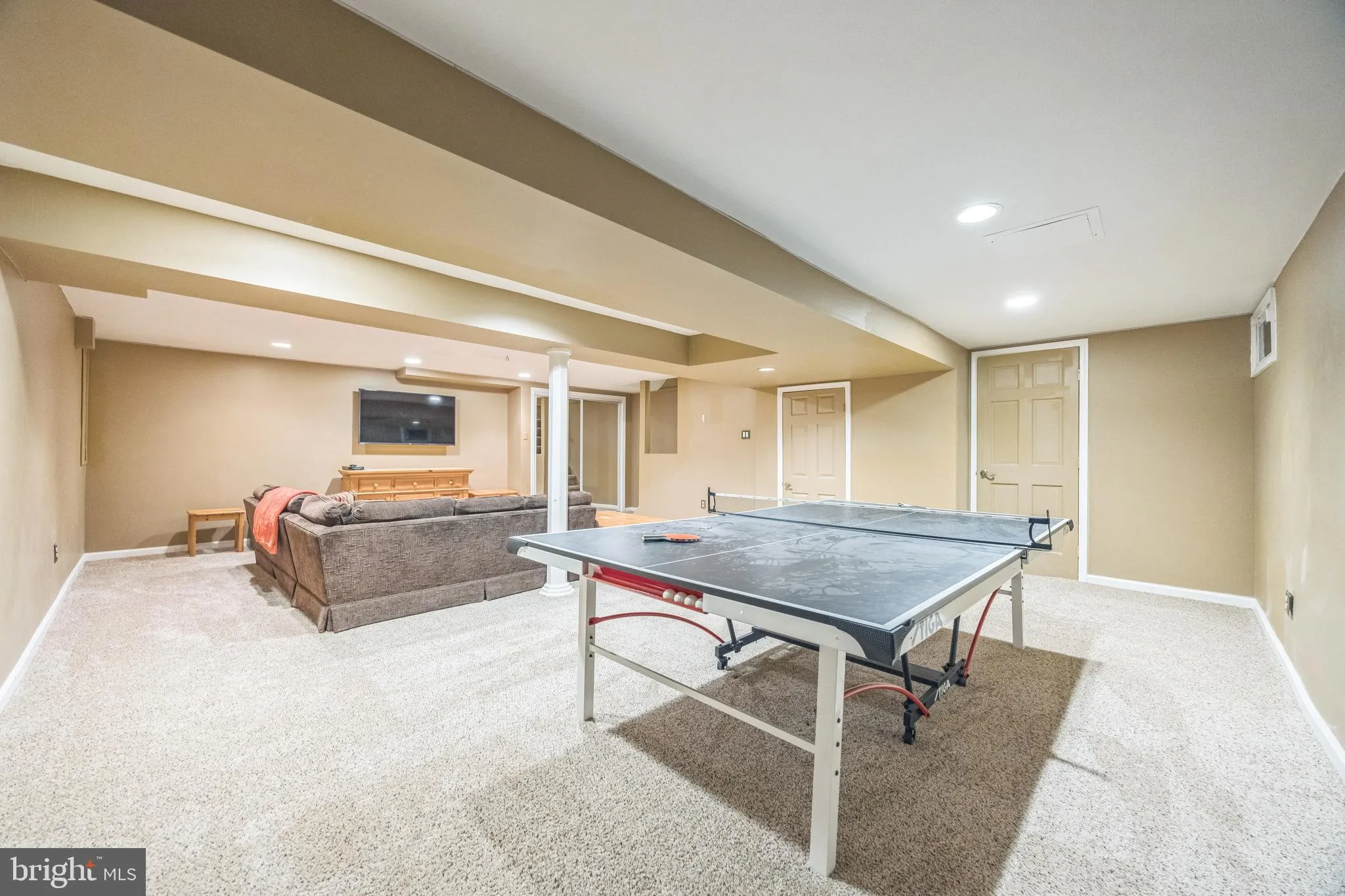 Cherry Hill, New Jersey 08003, United States, 4 Bedrooms Bedrooms, ,3 BathroomsBathrooms,Residential,Pending,191129