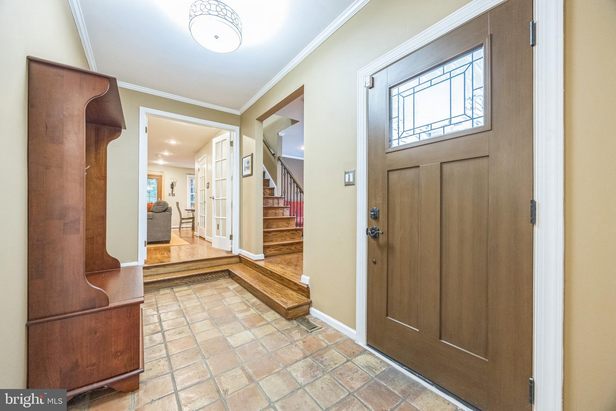 1921 W POINT DRIVE