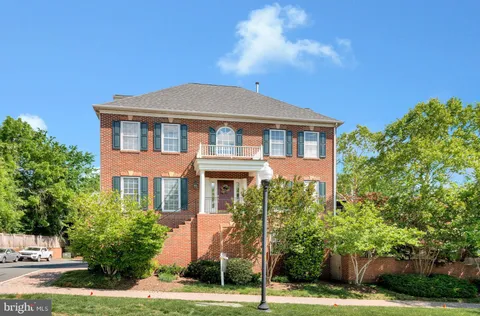 6531 Washington Boulevard, Arlington, VA 22205 - #: VAAR2056888
