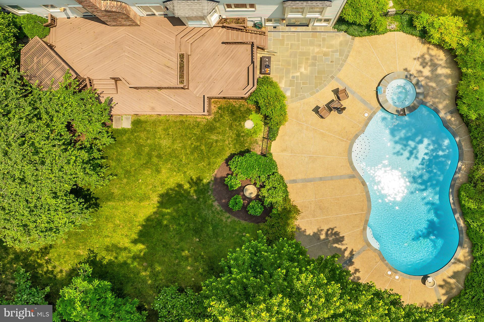 DEVEREUX STATION - Residential