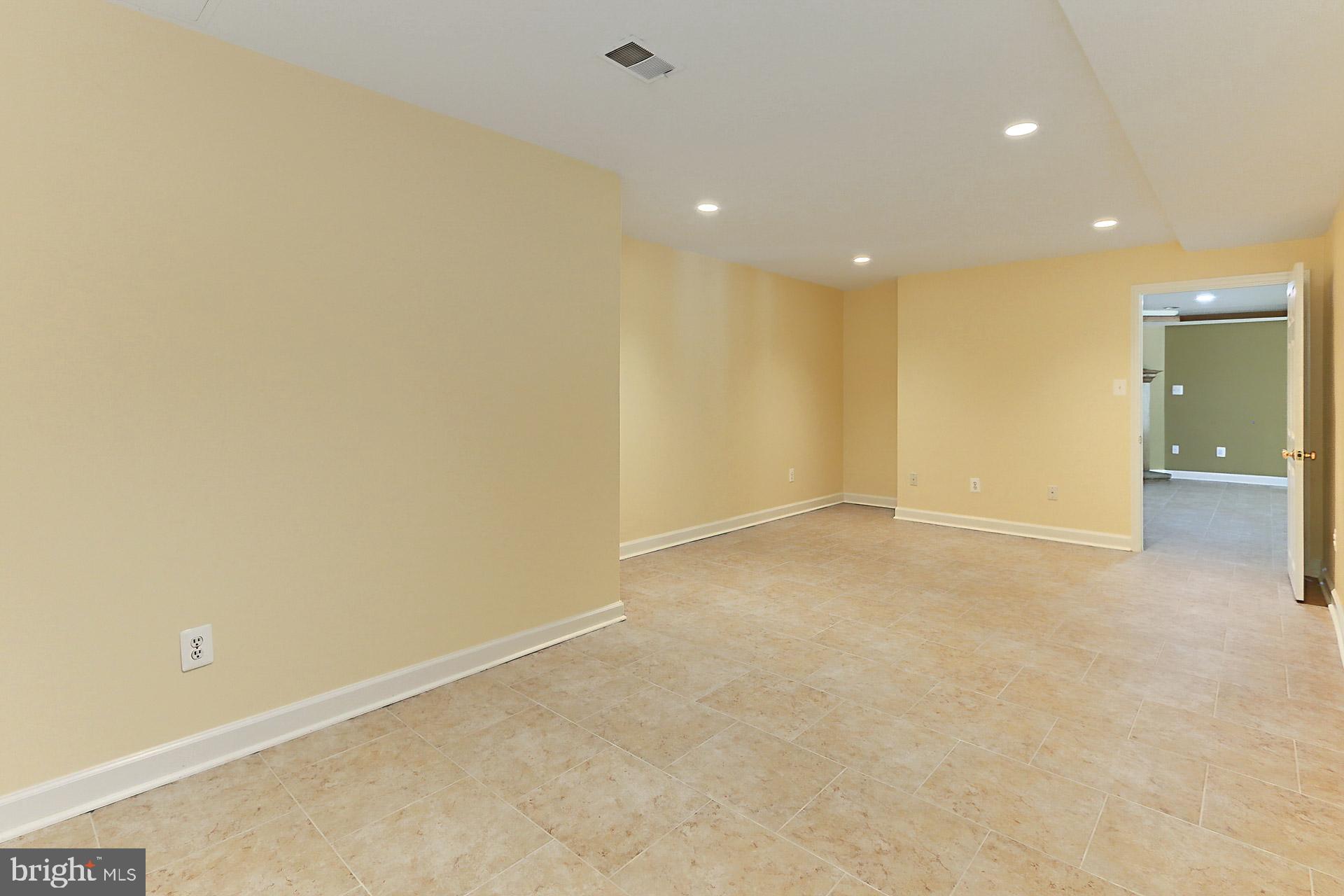 DEVEREUX STATION - Residential