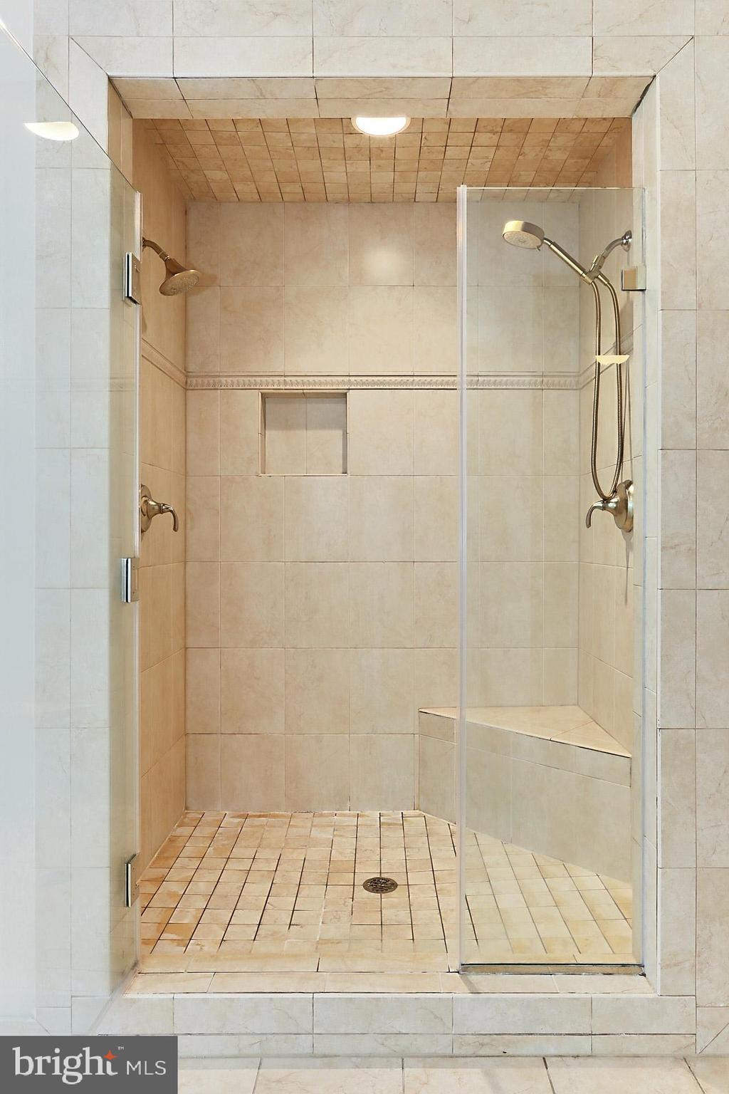 DEVEREUX STATION - Residential