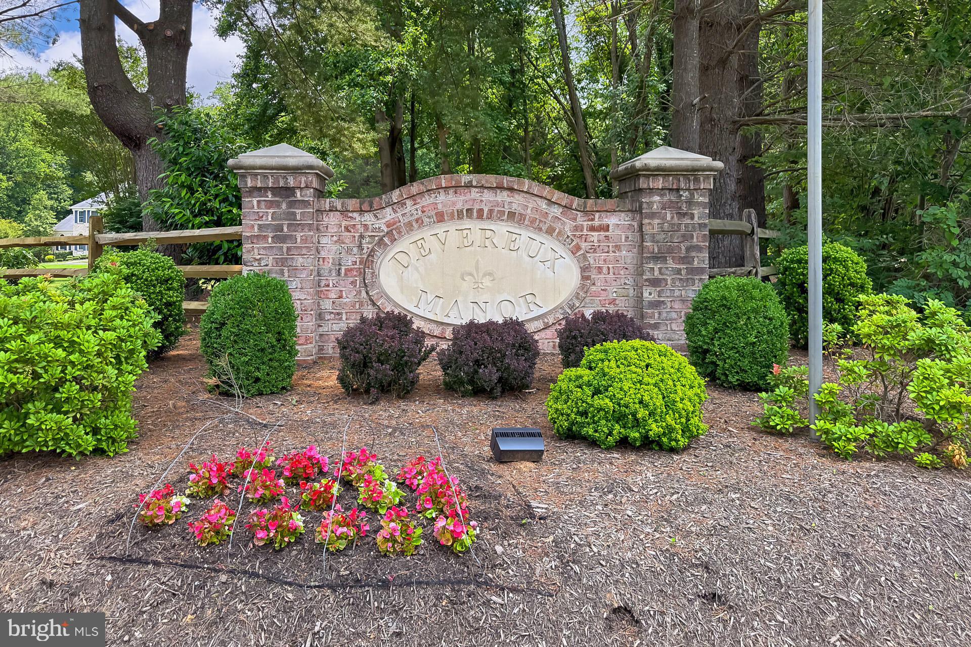 DEVEREUX STATION - Residential