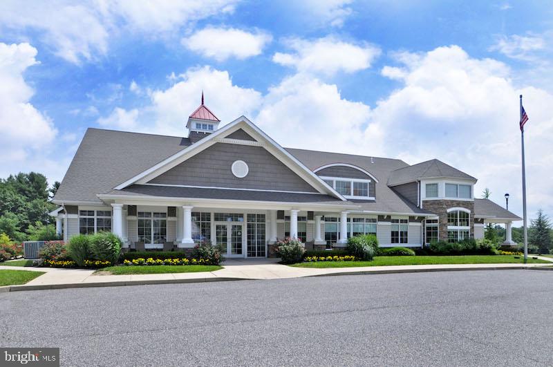 THE VILLAGES AT PINE VALLEY - Residential