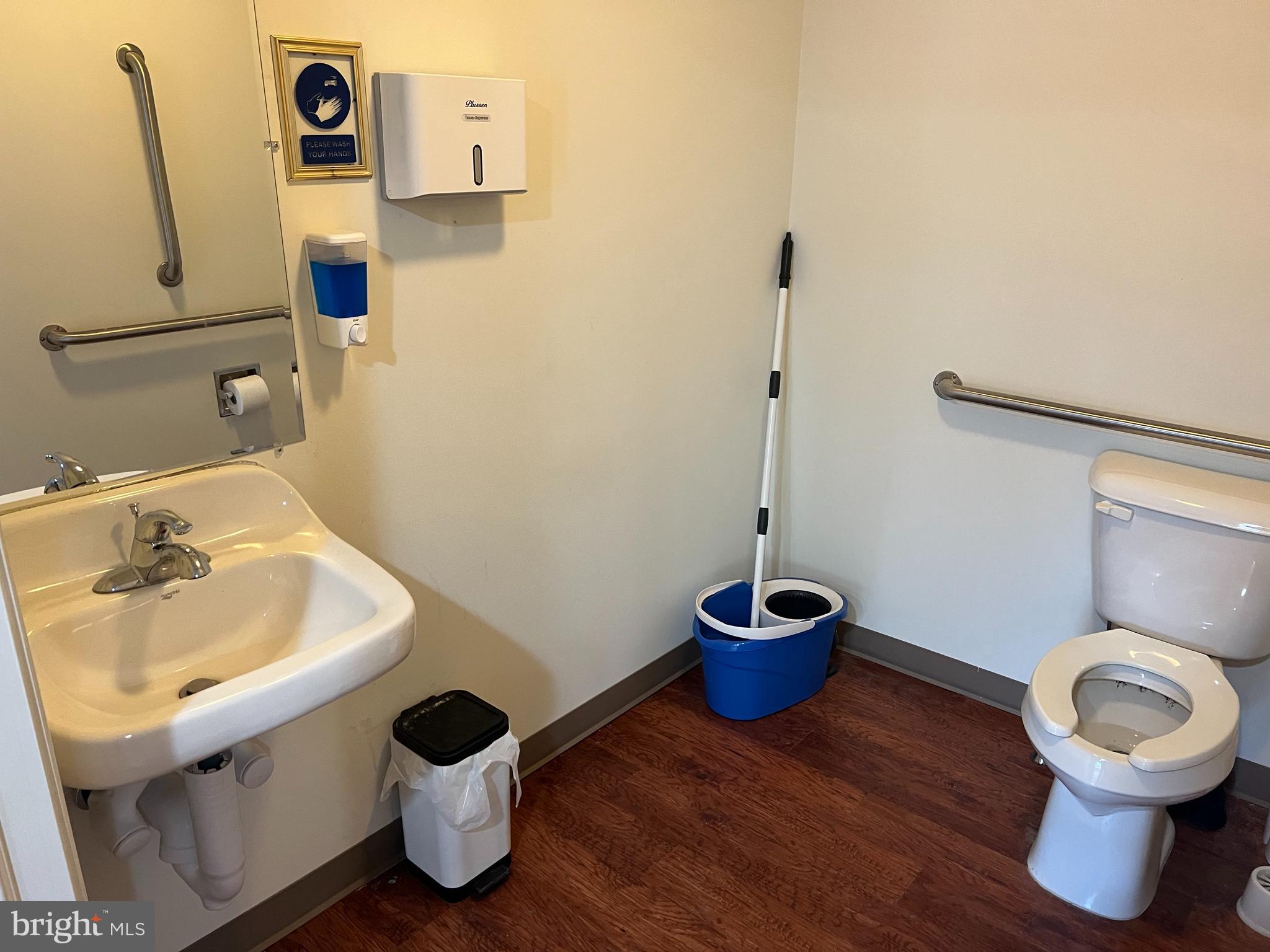 MARIETTA PA - Commercial Lease