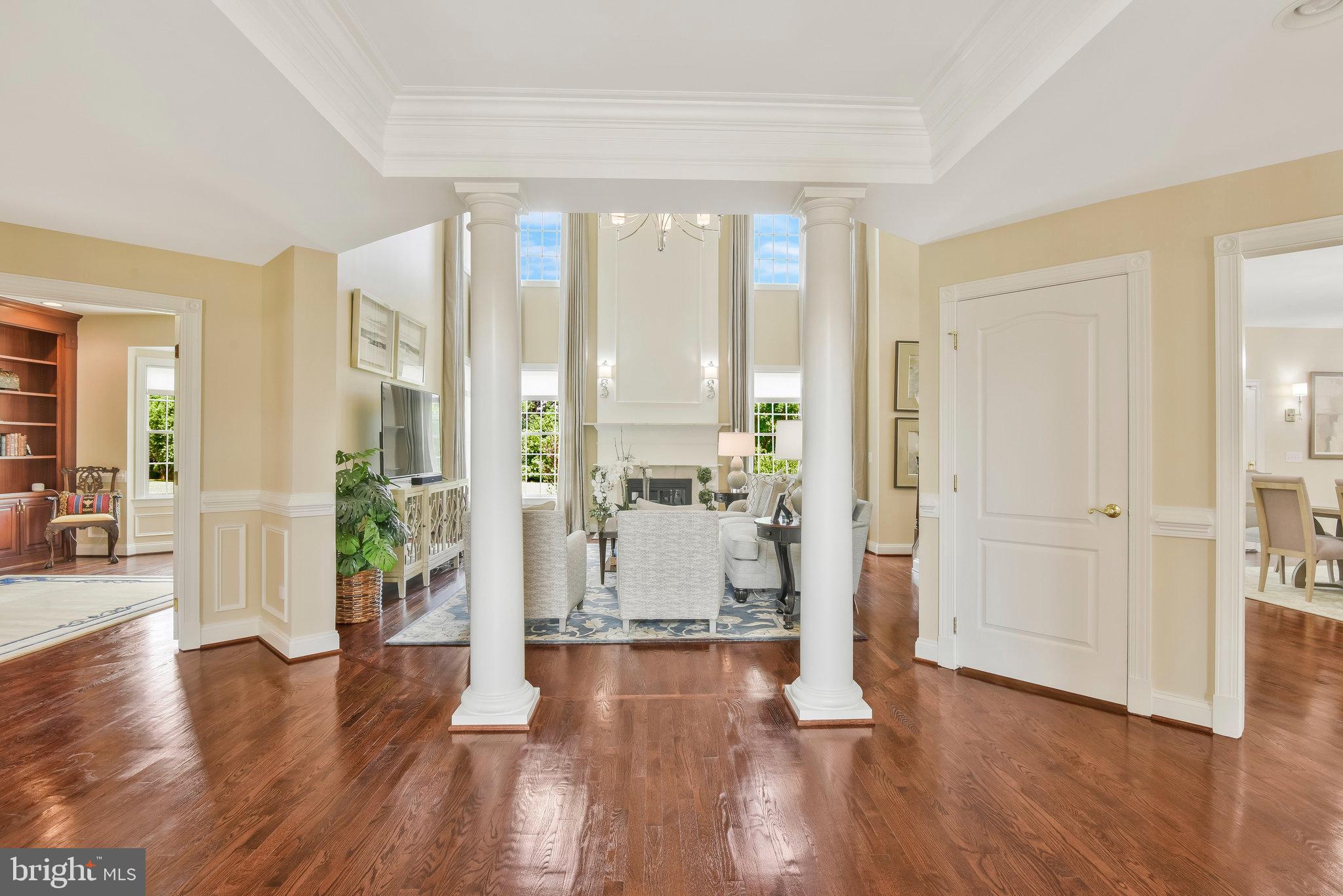 DOMINION VALLEY COUNTRY CLUB - Residential Lease