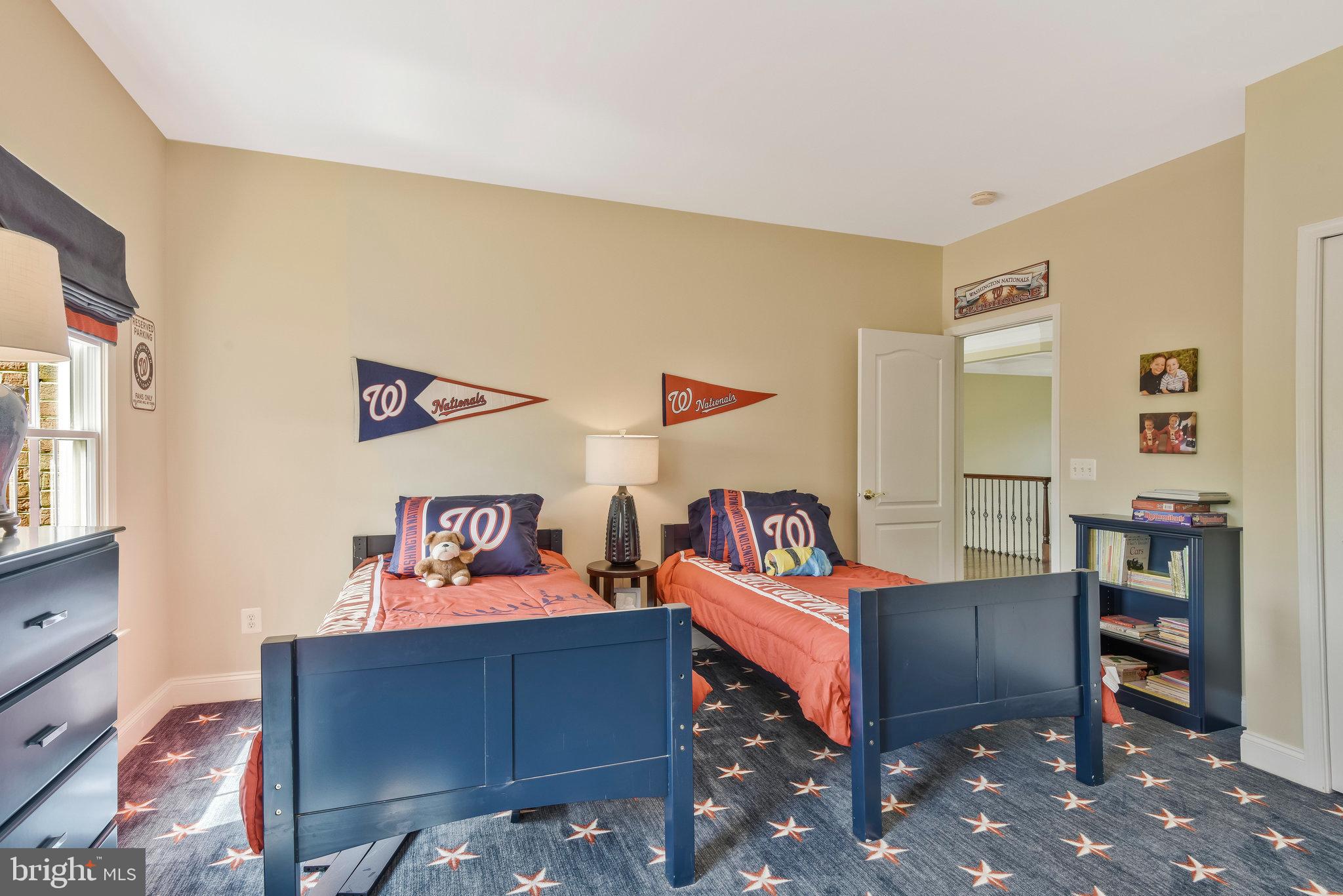 DOMINION VALLEY COUNTRY CLUB - Residential Lease