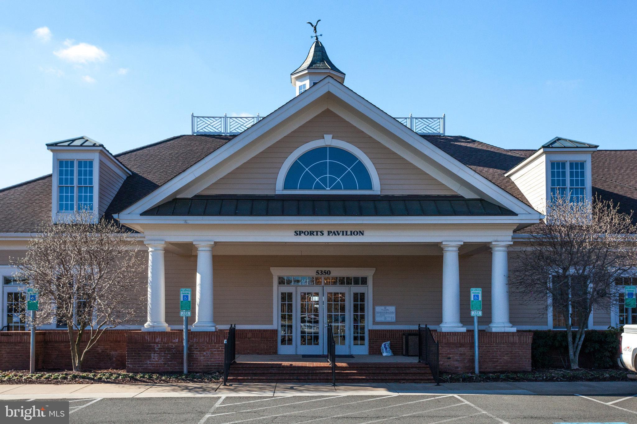 DOMINION VALLEY COUNTRY CLUB - Residential Lease