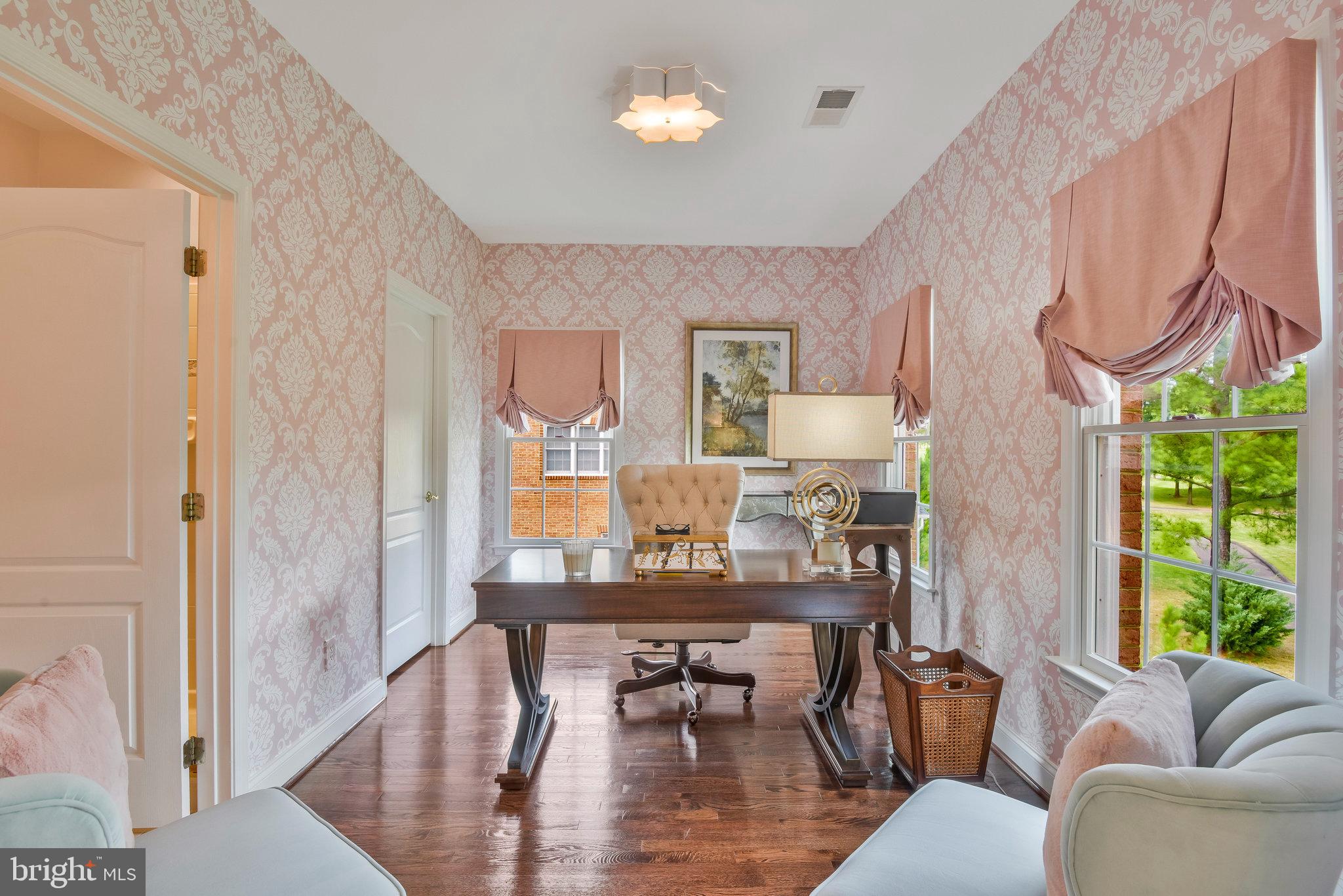 DOMINION VALLEY COUNTRY CLUB - Residential Lease