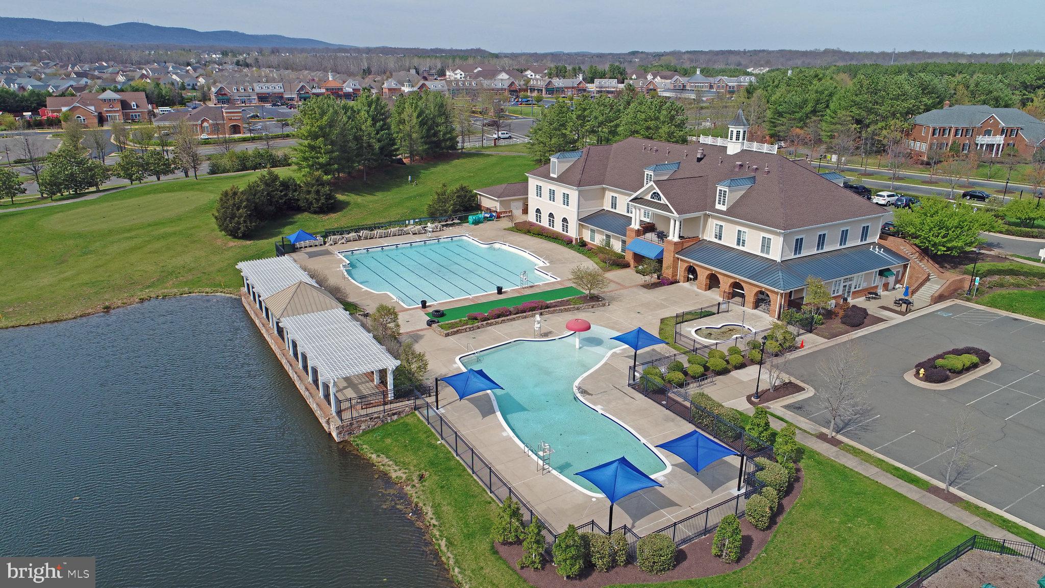 DOMINION VALLEY COUNTRY CLUB - Residential Lease