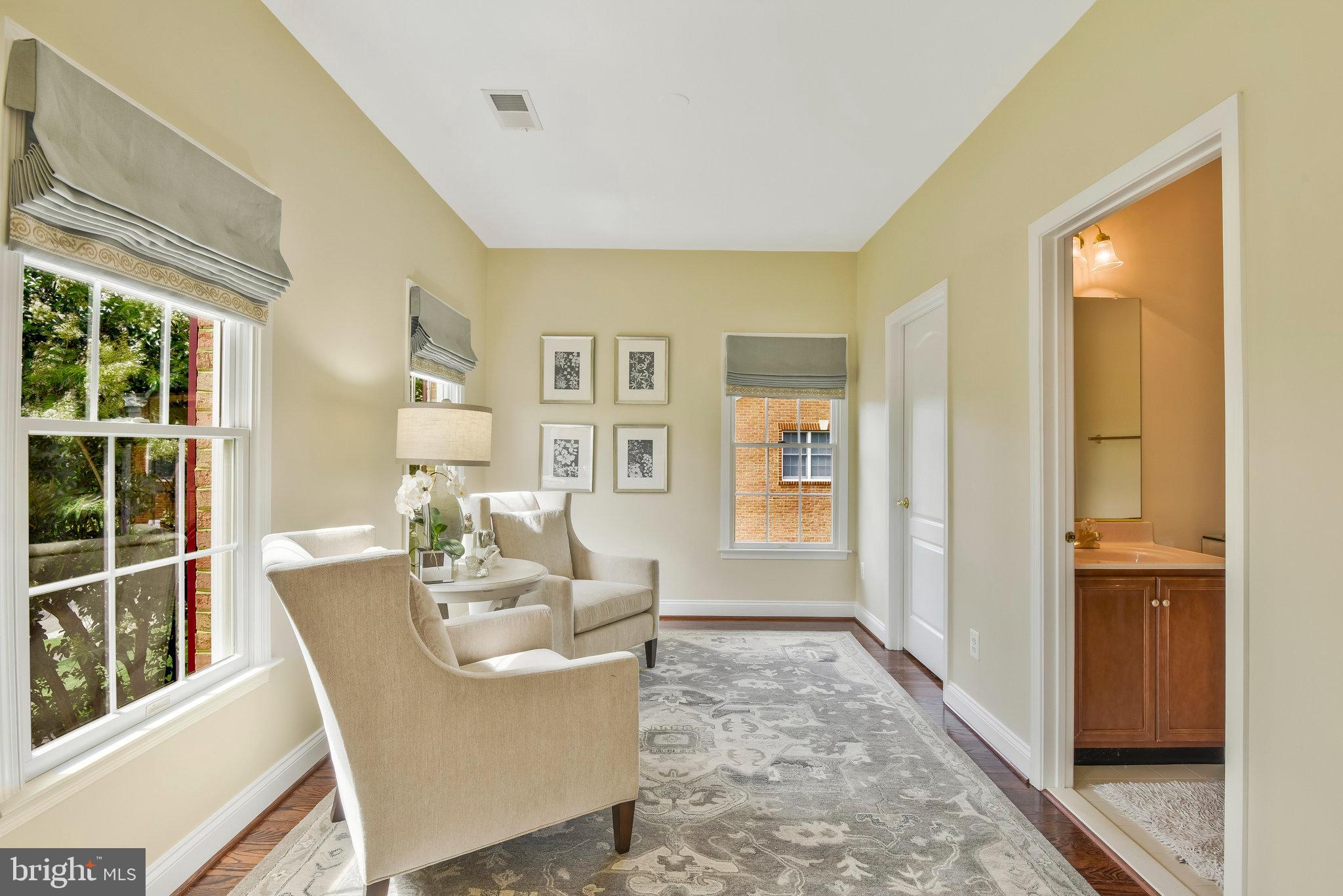 DOMINION VALLEY COUNTRY CLUB - Residential Lease