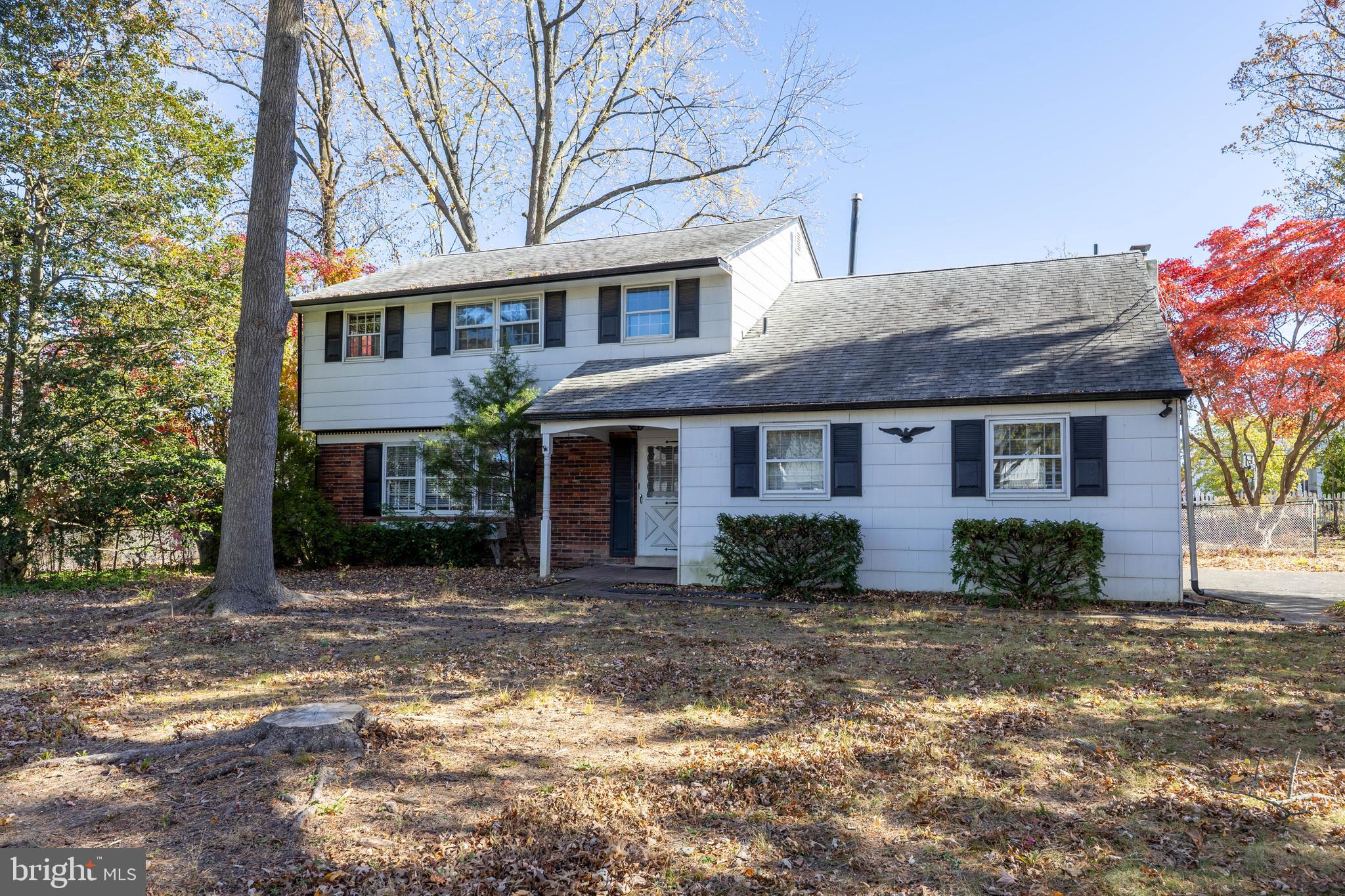 MEETINGHOUSE VIL - Residential