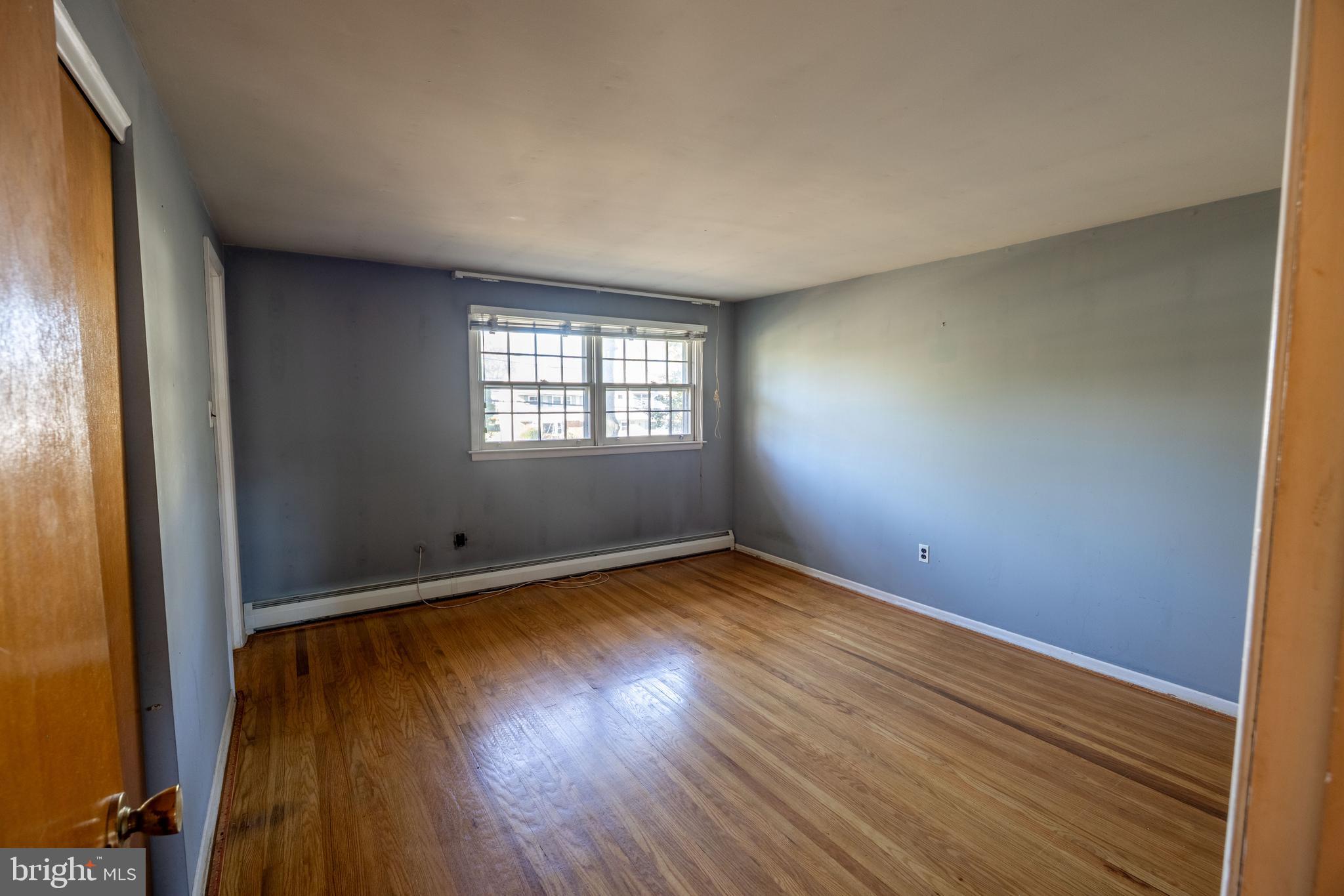 MEETINGHOUSE VIL - Residential