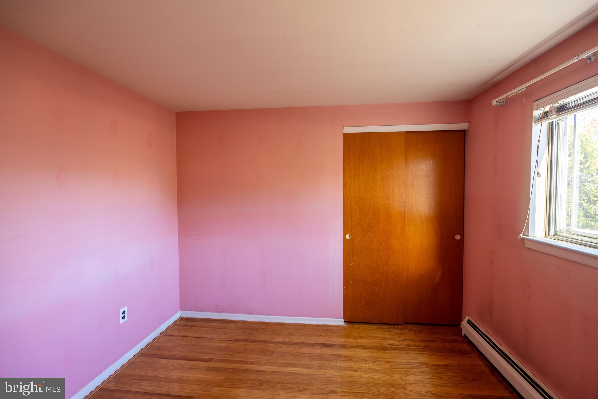 MEETINGHOUSE VIL - Residential