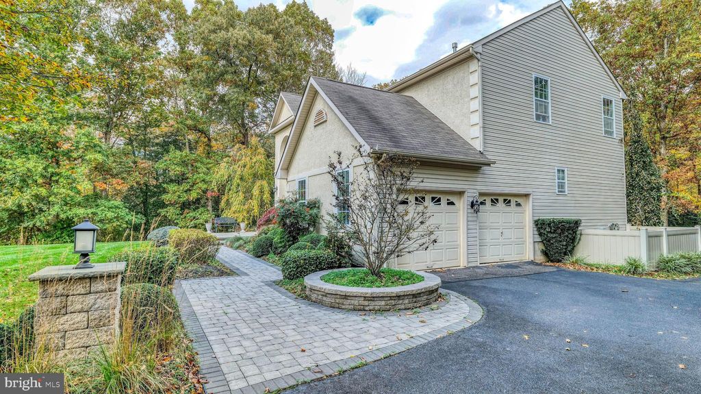 Photo of 107 Millstone Way, MONROEVILLE, NJ 08343 (MLS # NJGL2065624)