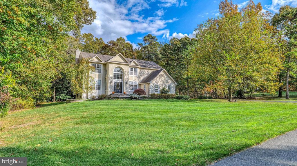 Photo of 107 Millstone Way, MONROEVILLE, NJ 08343 (MLS # NJGL2065624)