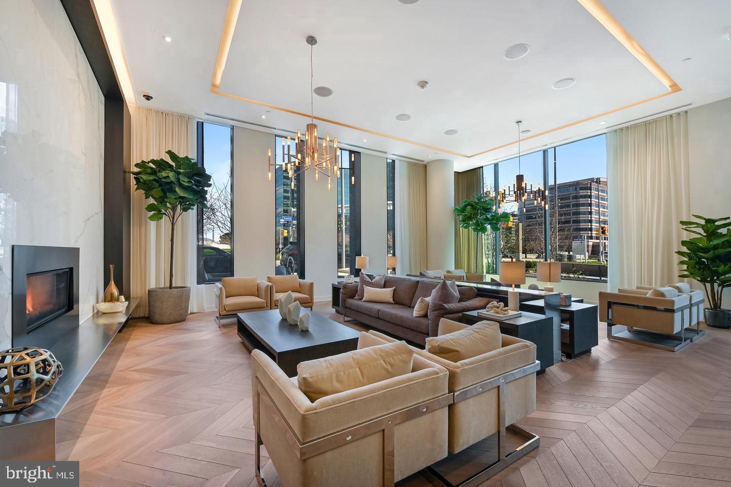 THE VERSE CONDO - Residential