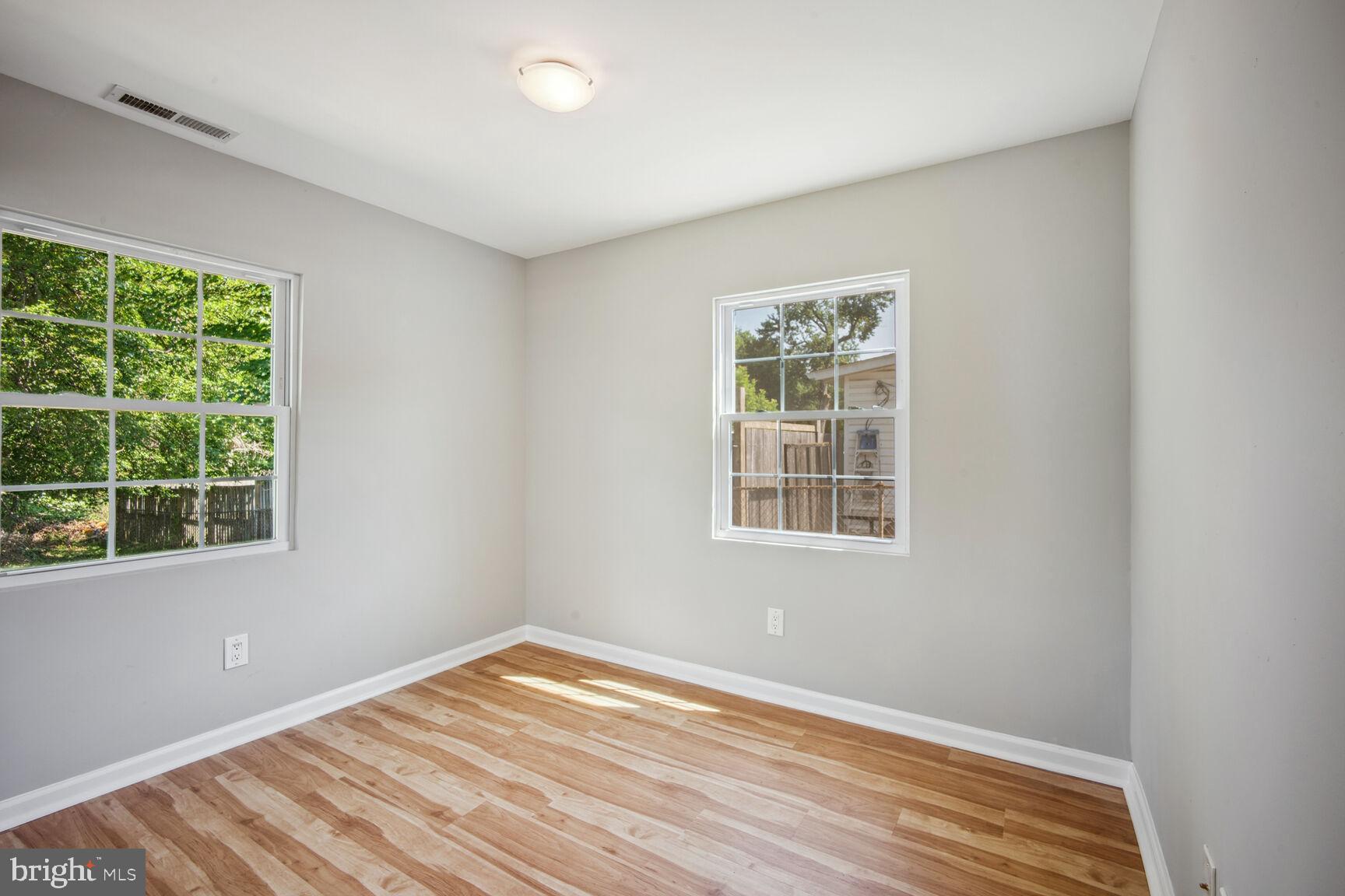 FOREST HEIGHTS - Residential