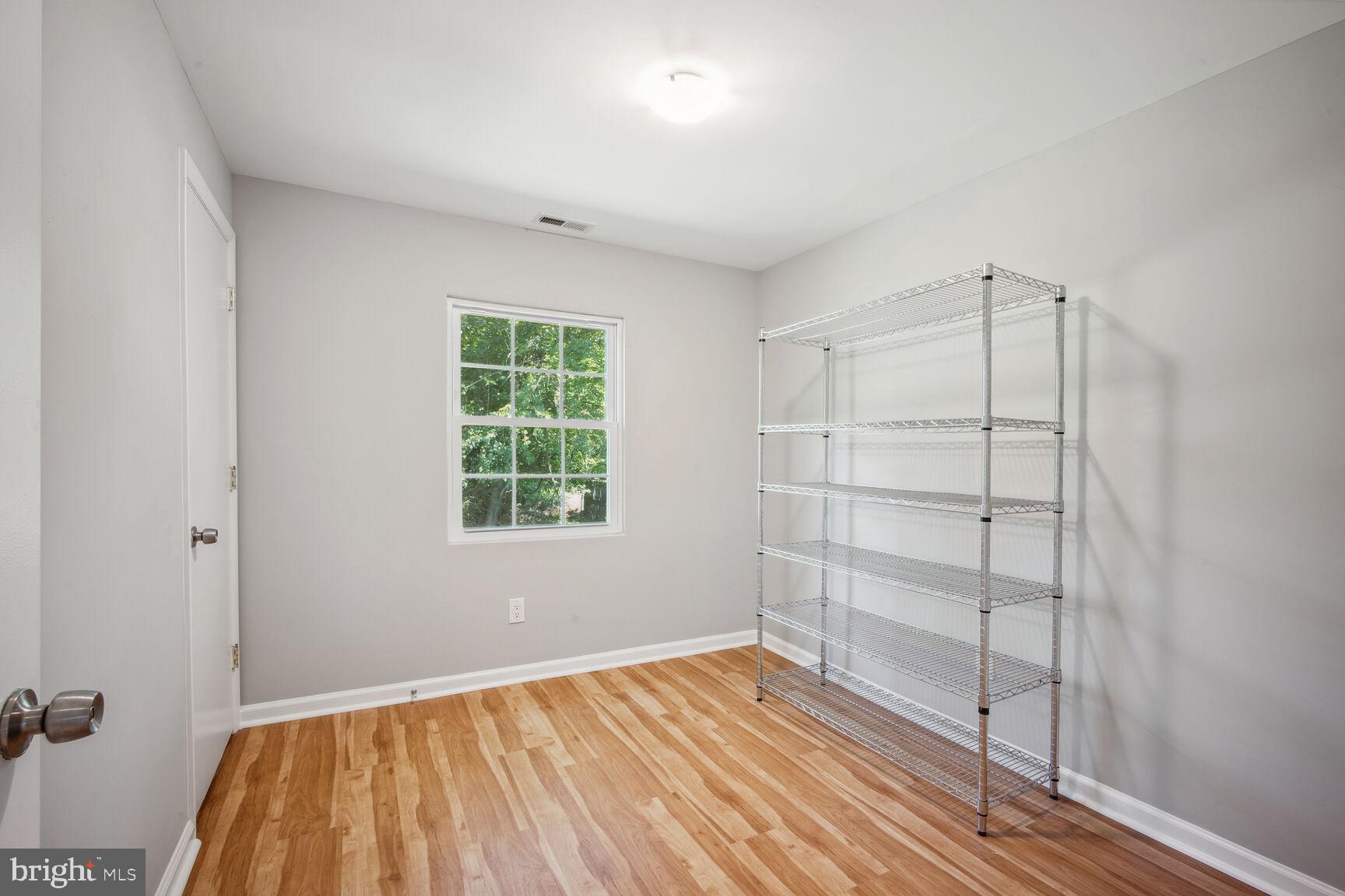 FOREST HEIGHTS - Residential