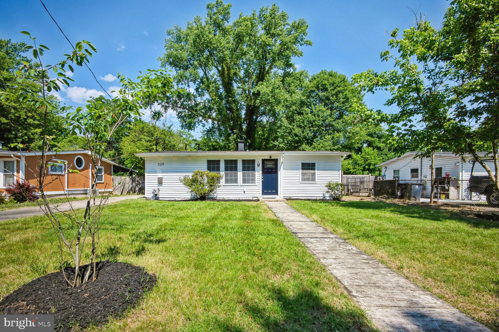 FOREST HEIGHTS - Residential