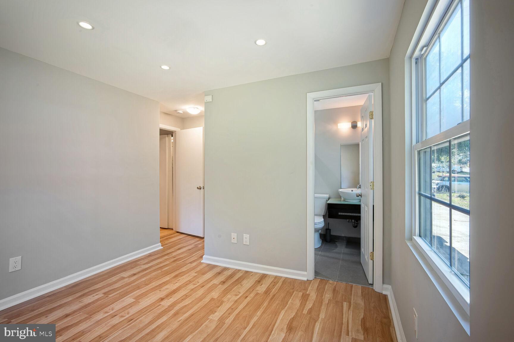 FOREST HEIGHTS - Residential