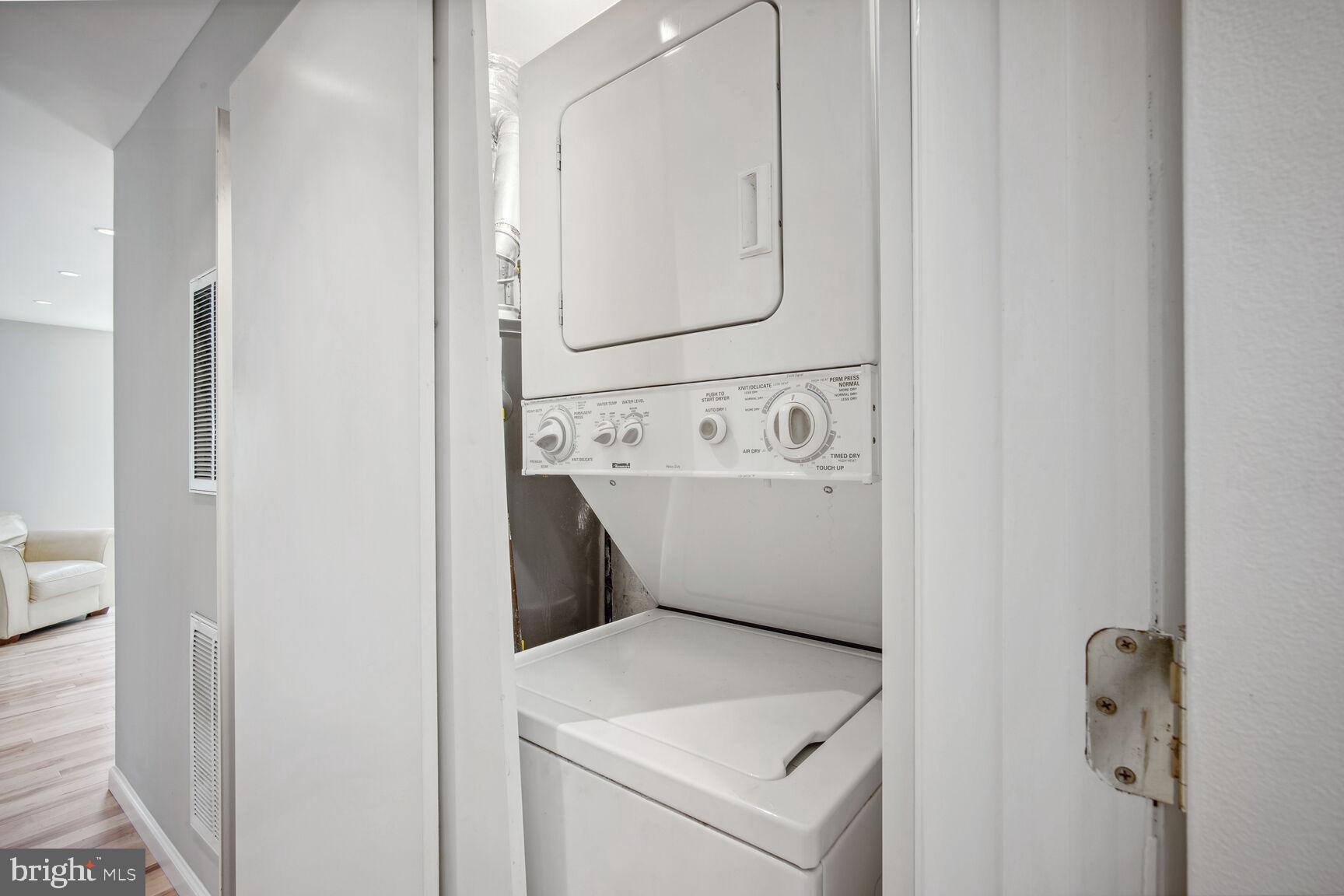 FOREST HEIGHTS - Residential