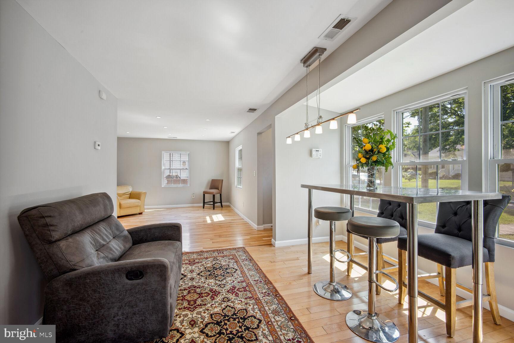 FOREST HEIGHTS - Residential