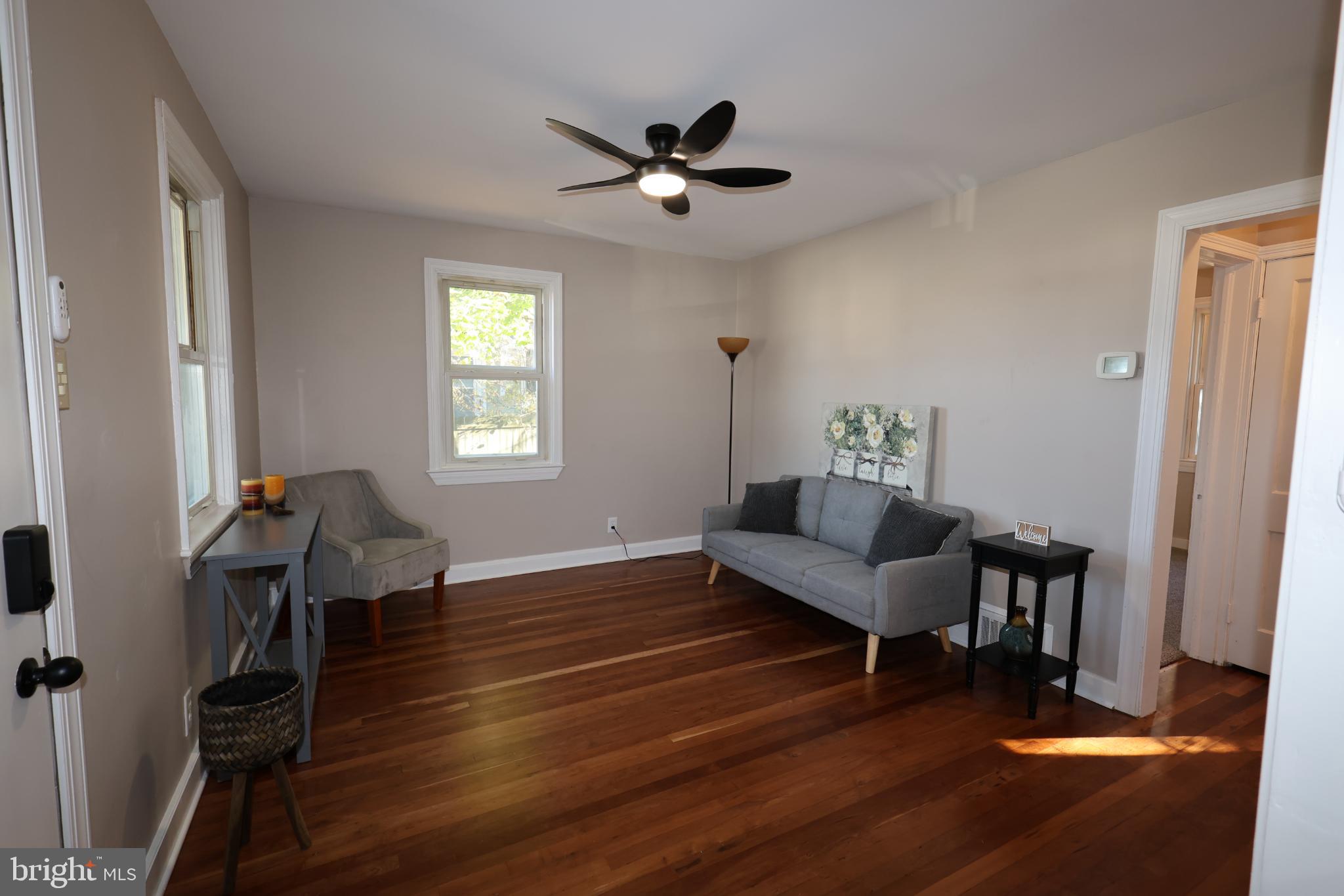 HAMILTON PARK - Residential