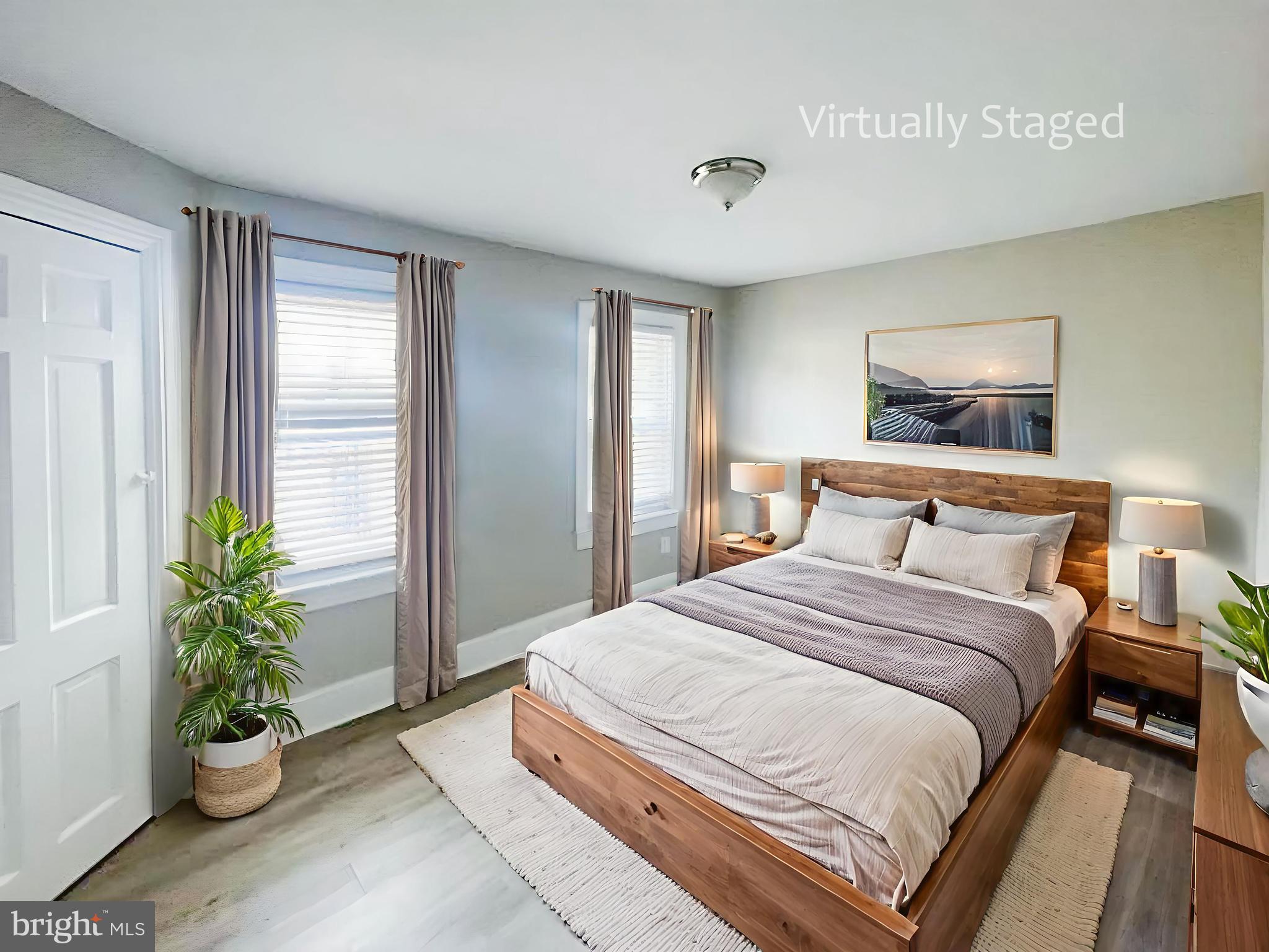 9 W CRESCENT BOULEVARD