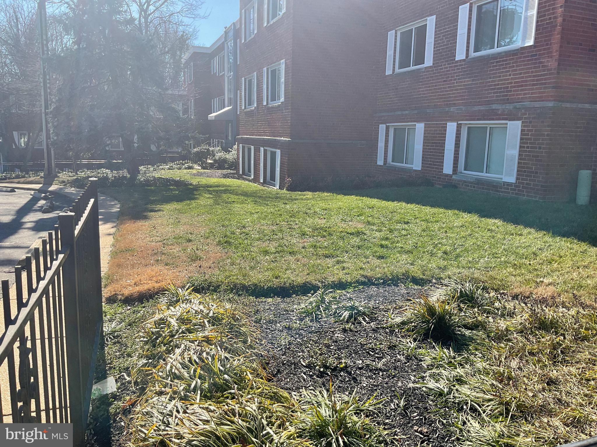 PARK PLACE CONDOMINIUMS - Residential