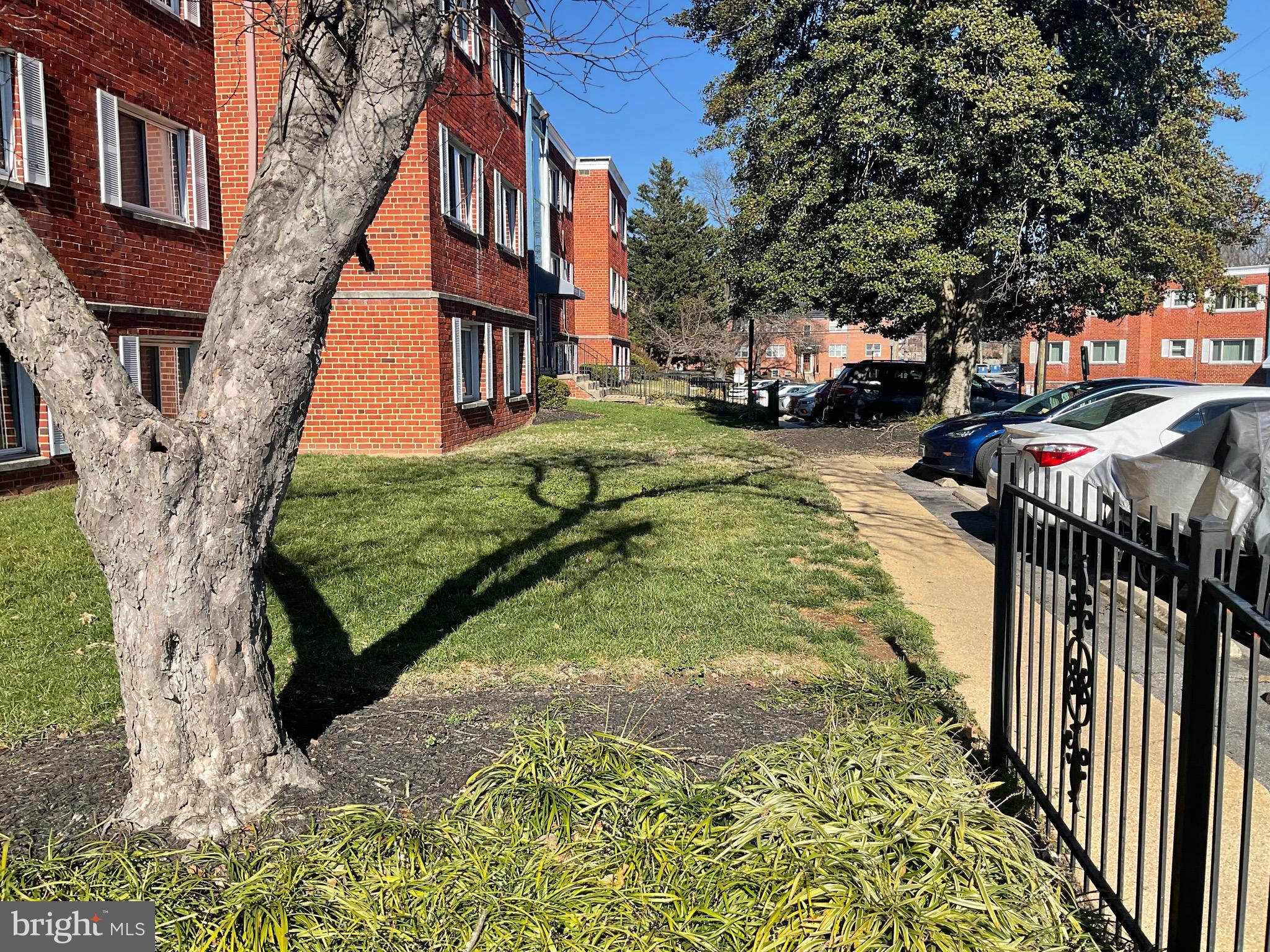 PARK PLACE CONDOMINIUMS - Residential