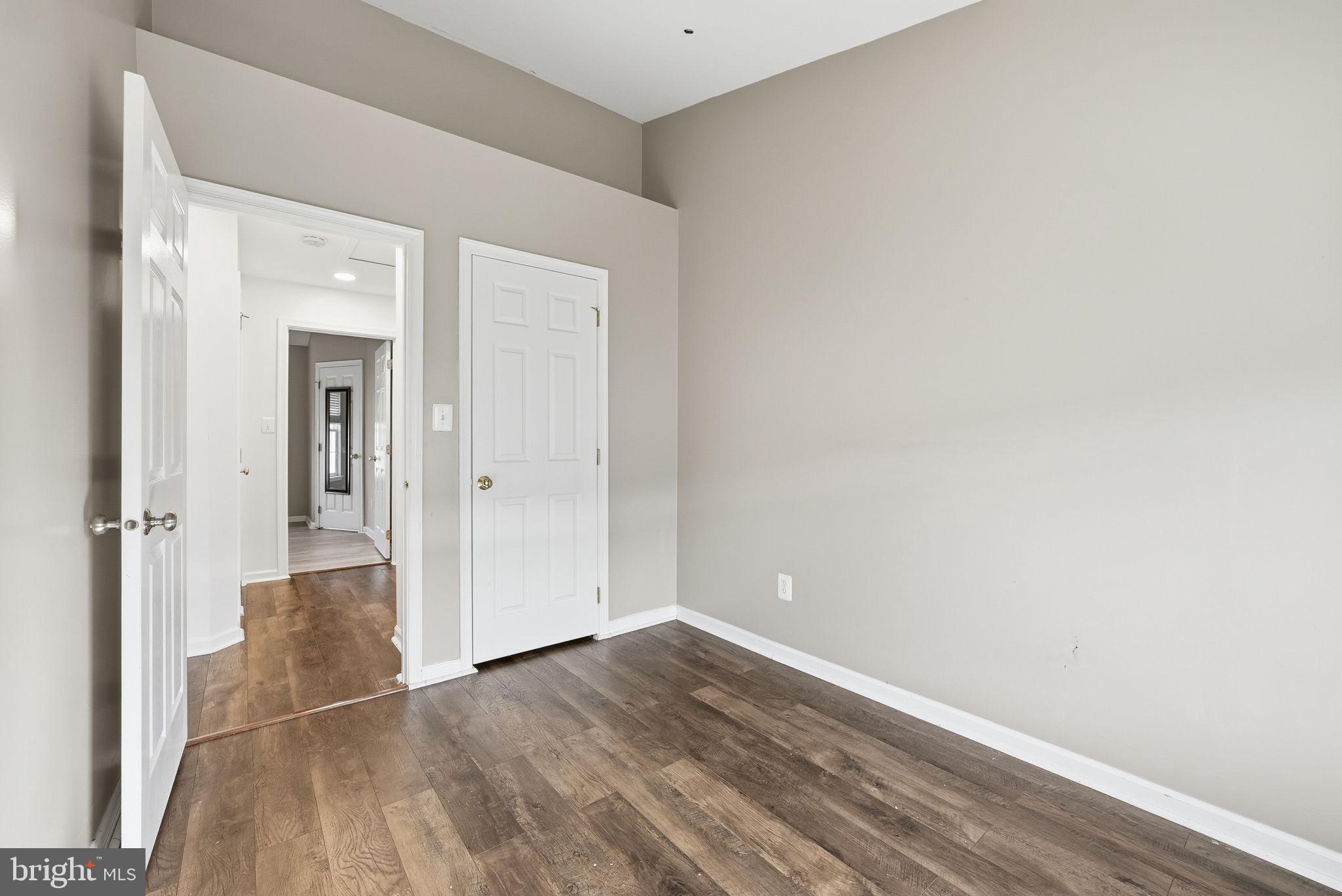 AMBERLEA AT SOUTH RIDING - Residential