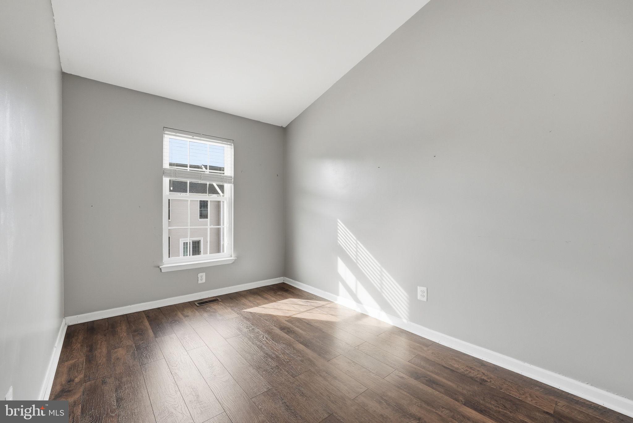 AMBERLEA AT SOUTH RIDING - Residential