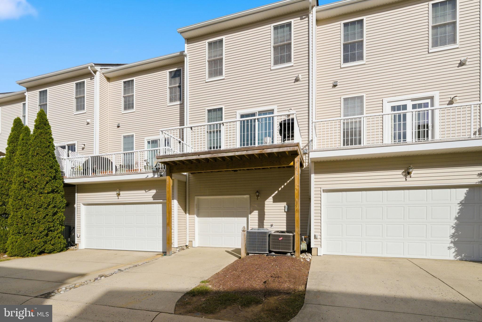 AMBERLEA AT SOUTH RIDING - Residential