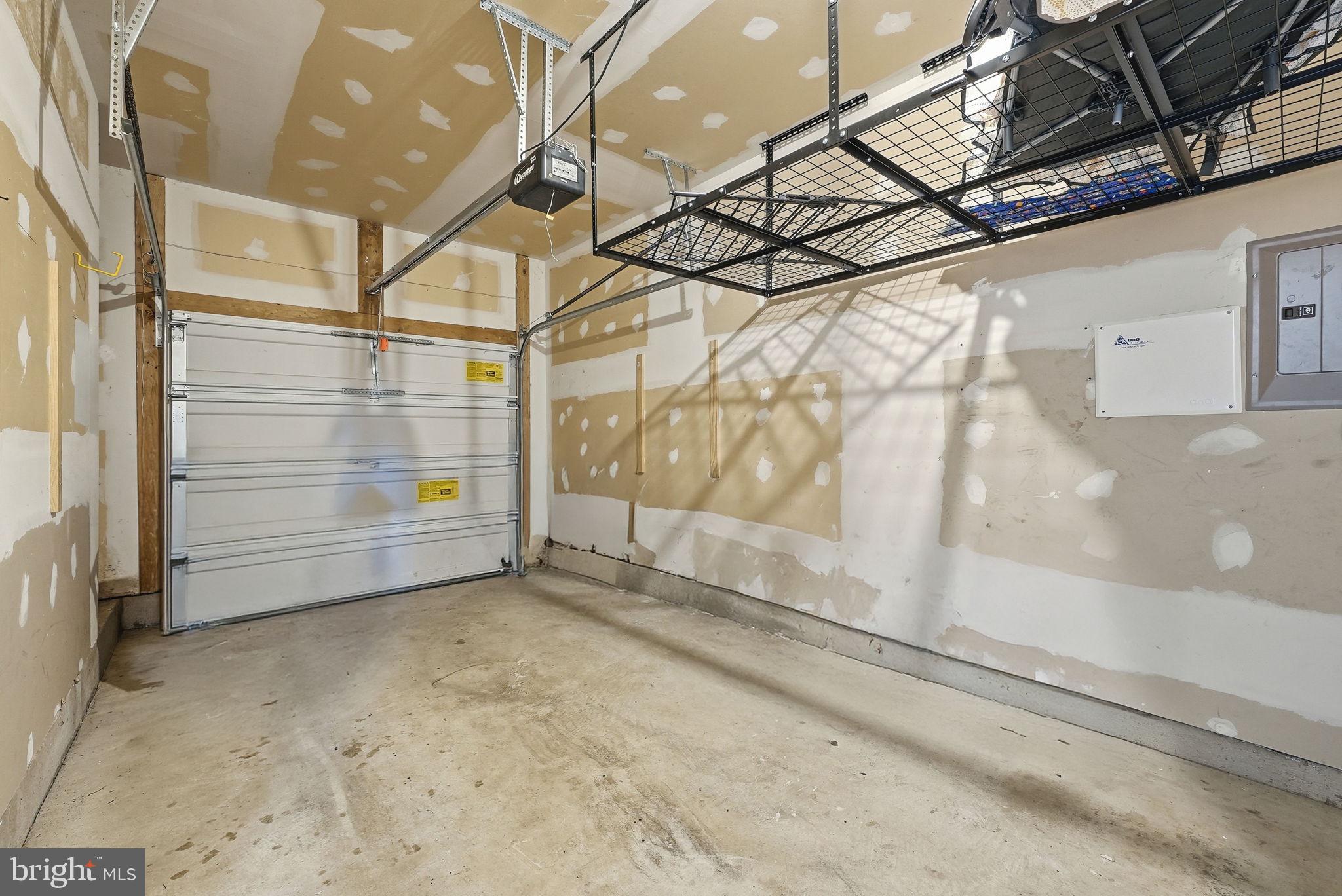 AMBERLEA AT SOUTH RIDING - Residential