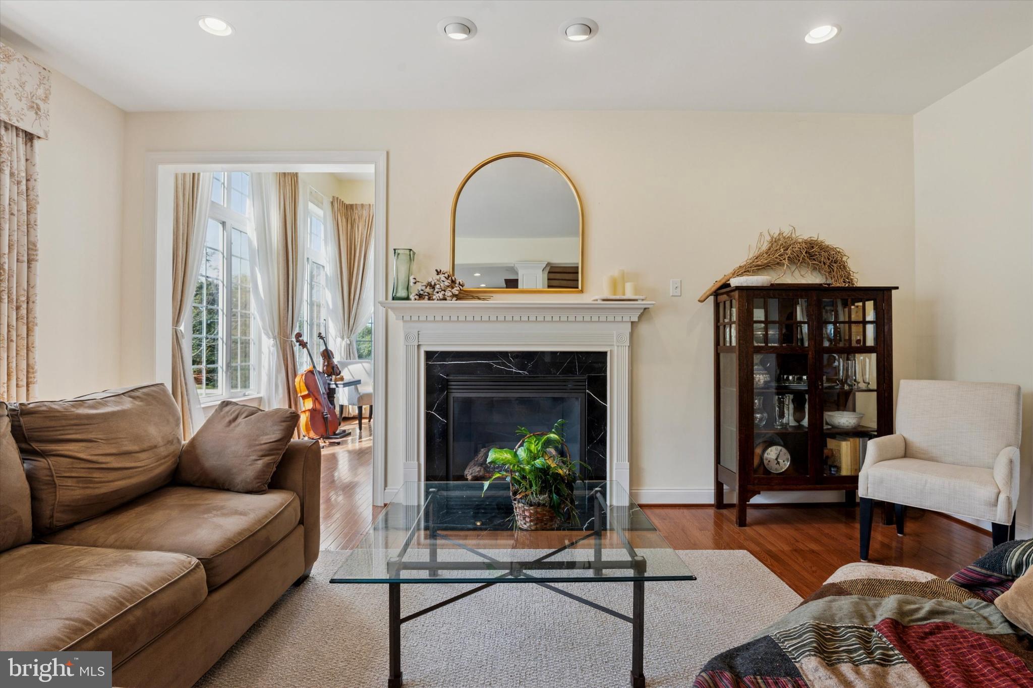 WHITE CLAY KNOLL - Residential