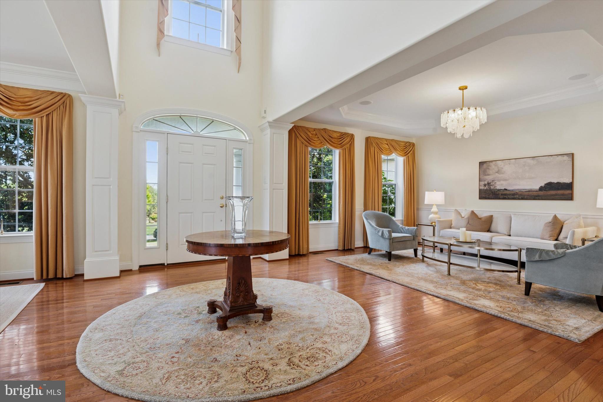 WHITE CLAY KNOLL - Residential