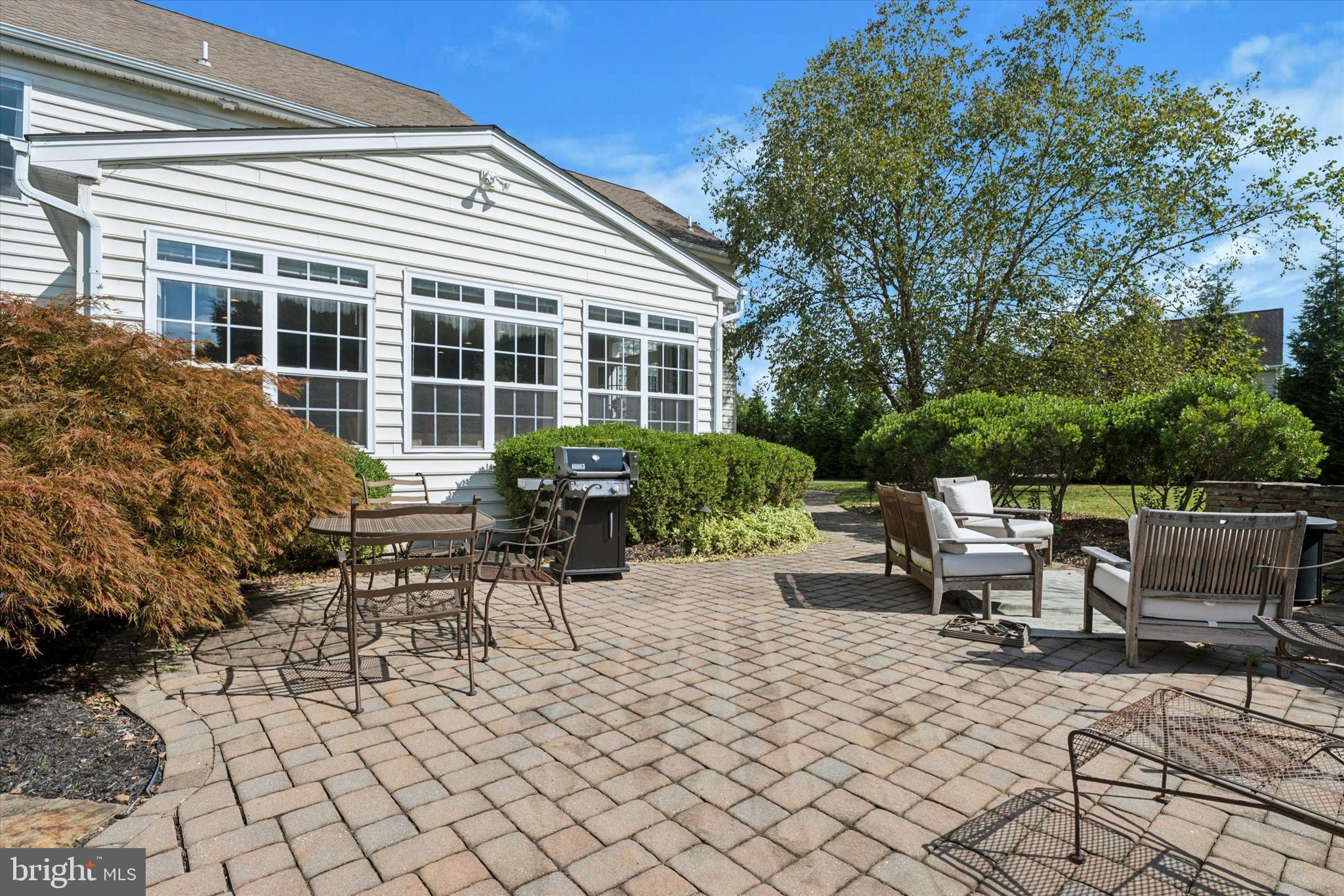 WHITE CLAY KNOLL - Residential