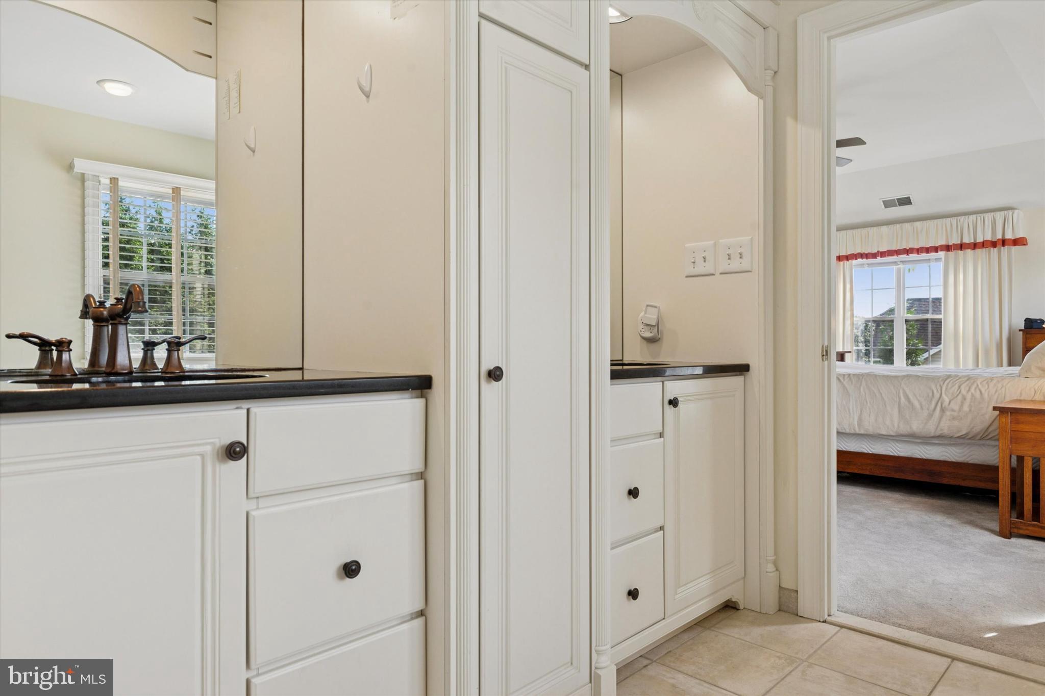 WHITE CLAY KNOLL - Residential