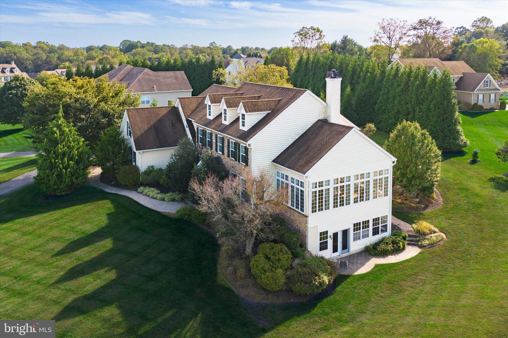 WHITE CLAY KNOLL - Residential