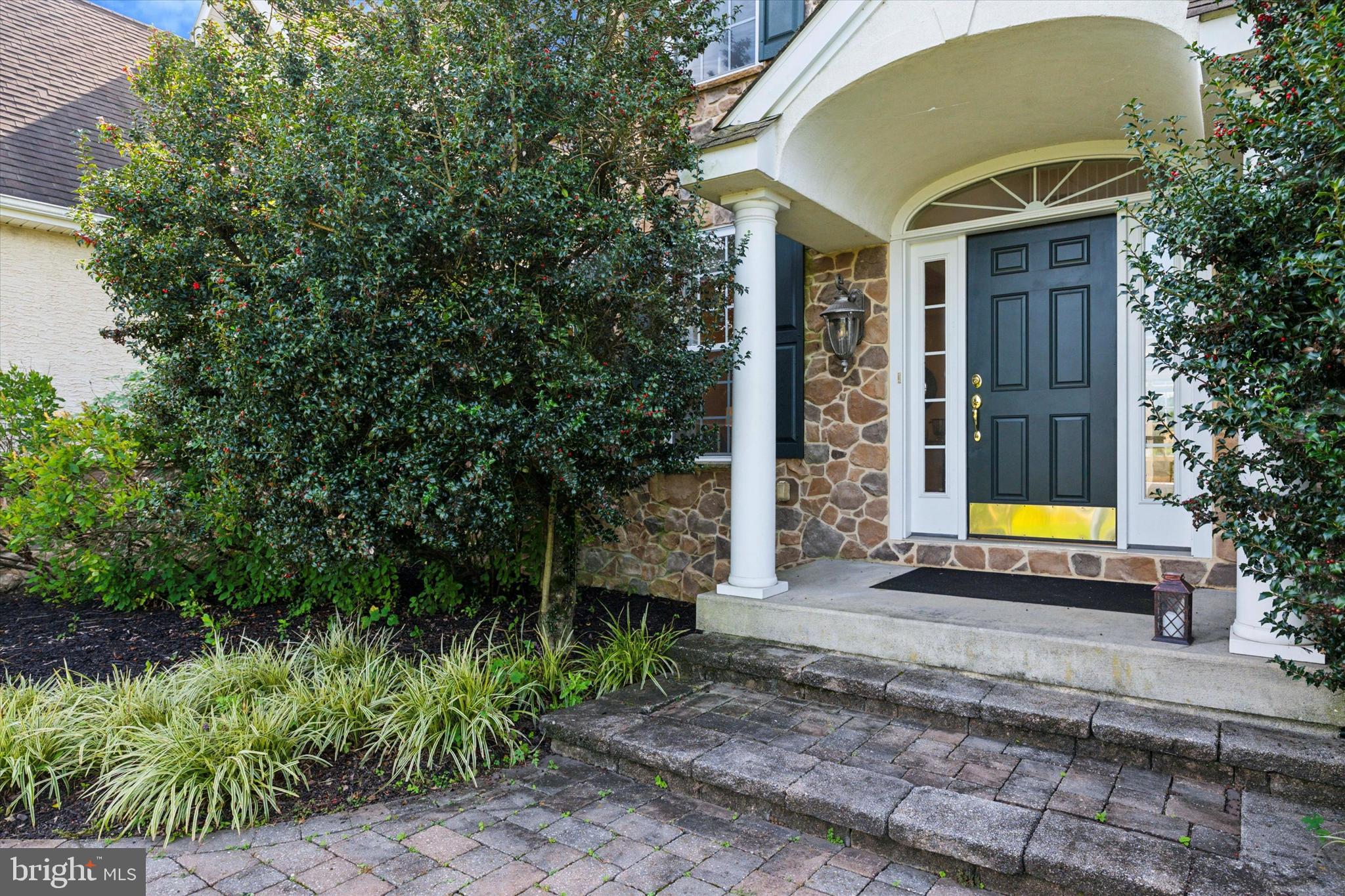 303 HYATT LANE
