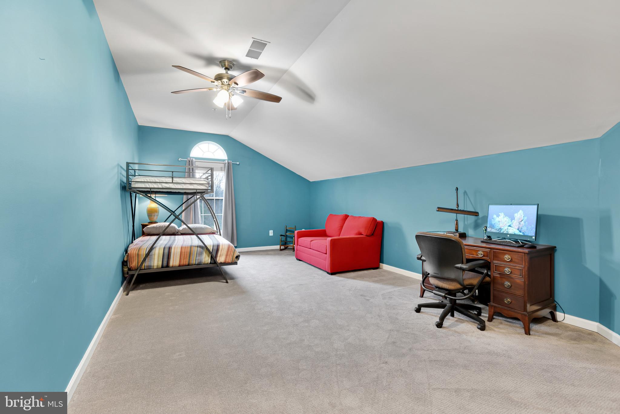 GLYNDON TRACE - Residential