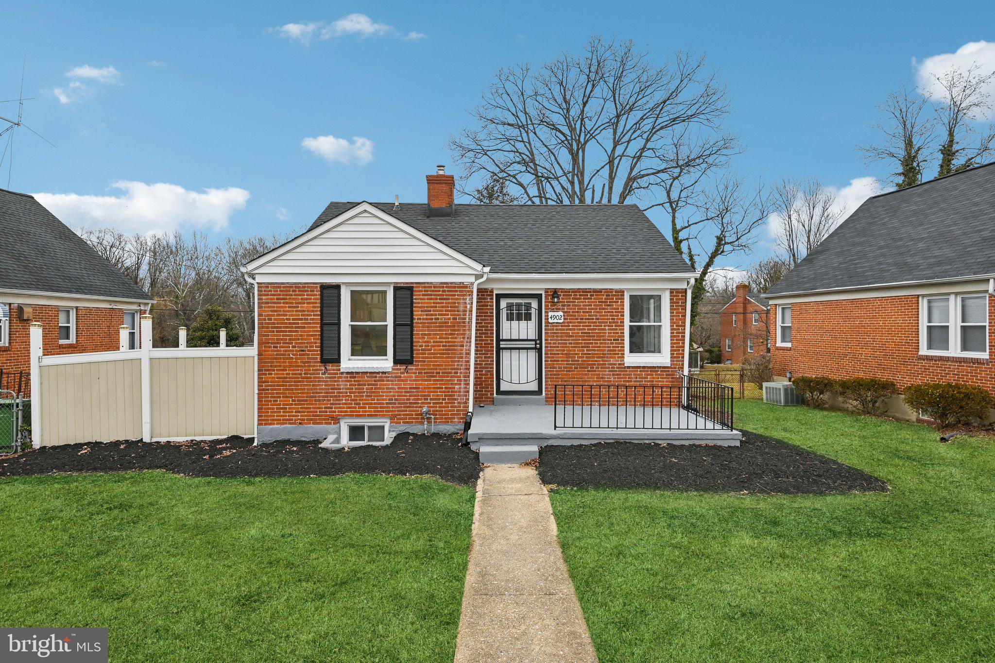 LAURAVILLE HISTORIC DISTRICT - Residential